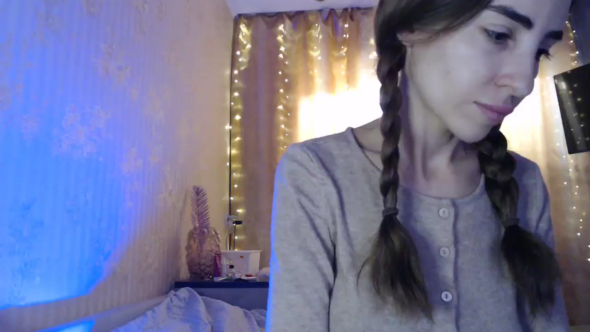 Gallery image thumbnail from Nora_Sweet's myfreecams stream on, 01/10/2025, 11:45 image 17 of 20