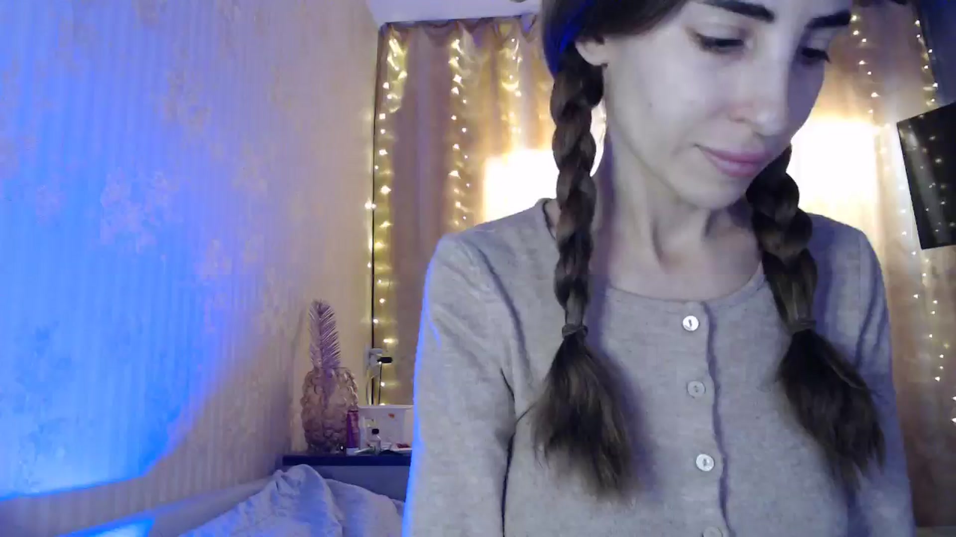 Gallery image thumbnail from Nora_Sweet's myfreecams stream on, 01/10/2025, 11:45 image 9 of 20