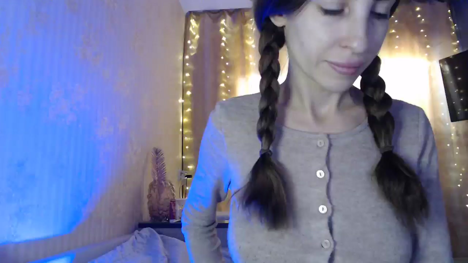 Gallery image thumbnail from Nora_Sweet's myfreecams stream on, 01/10/2025, 11:45 image 12 of 20