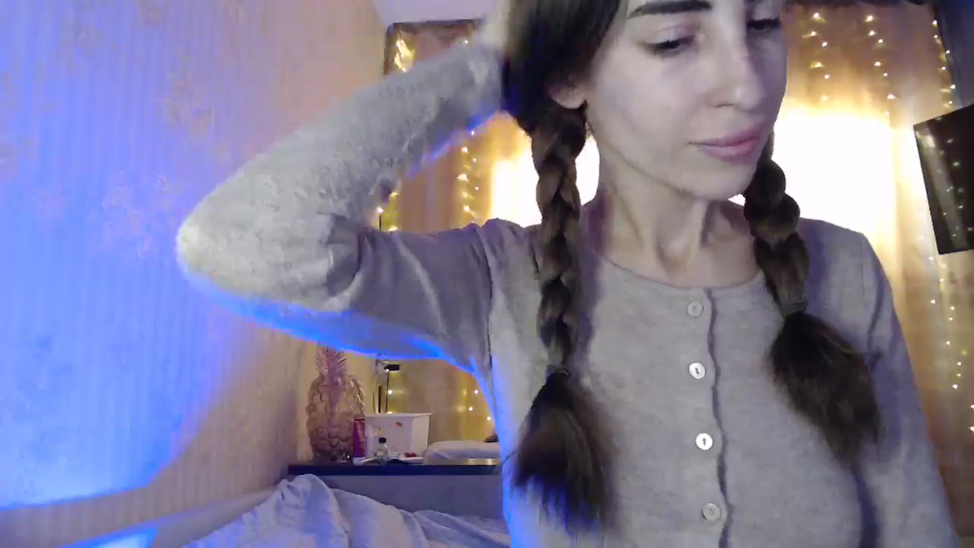 Gallery image thumbnail from Nora_Sweet's myfreecams stream on, 01/10/2025, 11:45 image 15 of 20