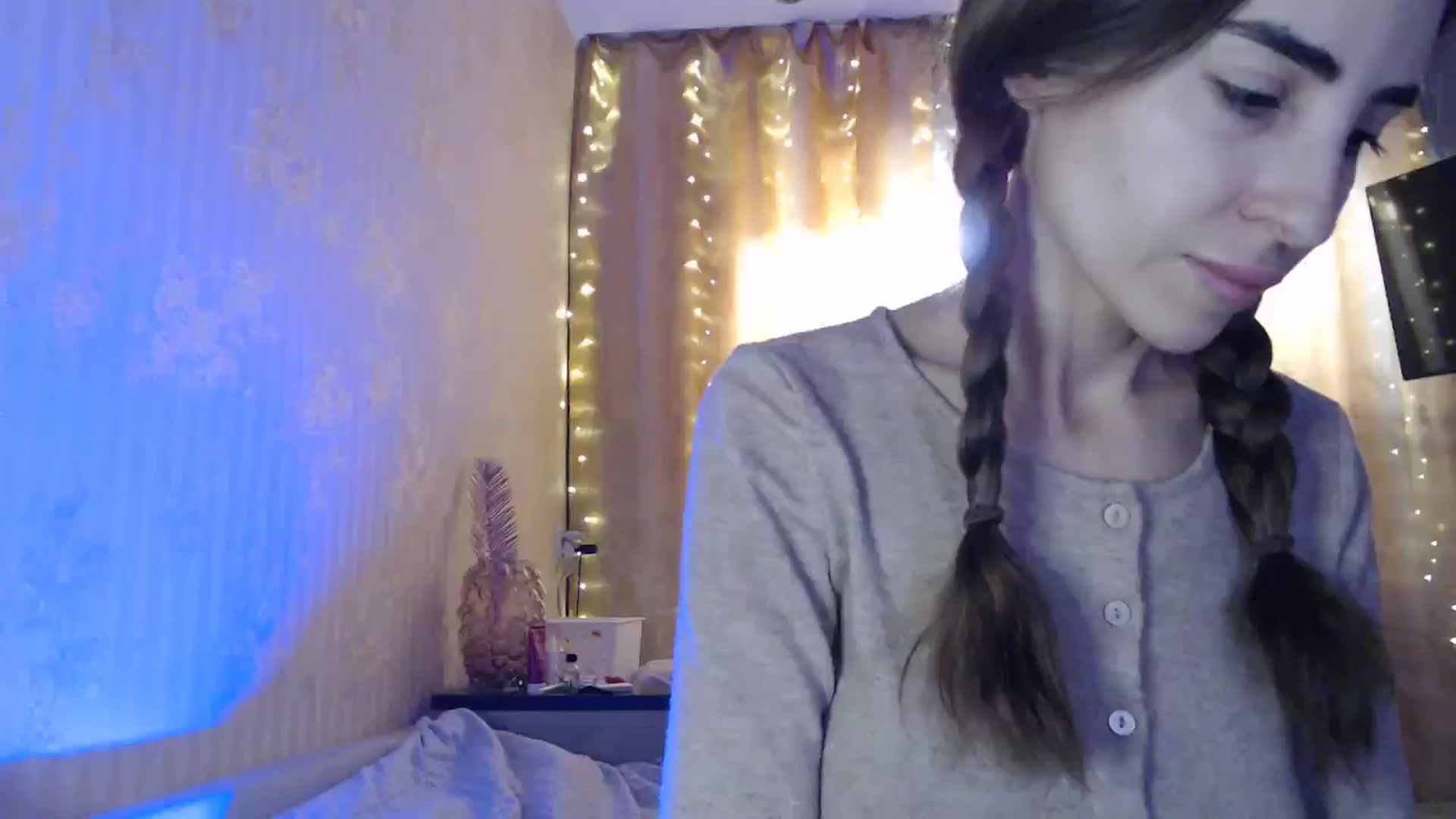 Gallery image thumbnail from Nora_Sweet's myfreecams stream on, 01/10/2025, 11:45 image 16 of 20