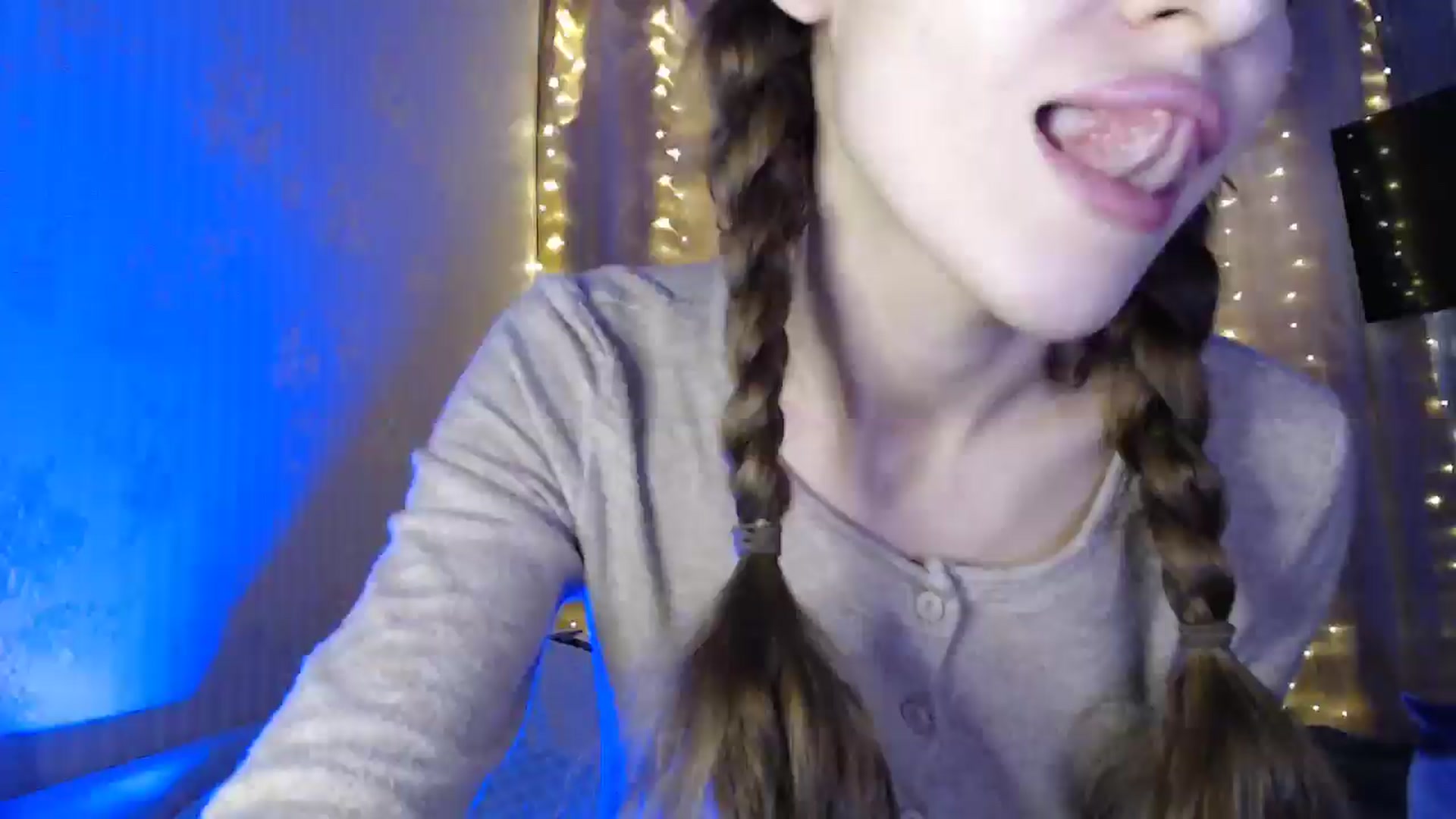 Gallery image thumbnail from Nora_Sweet's myfreecams stream on, 01/13/2025, 12:01 image 18 of 20