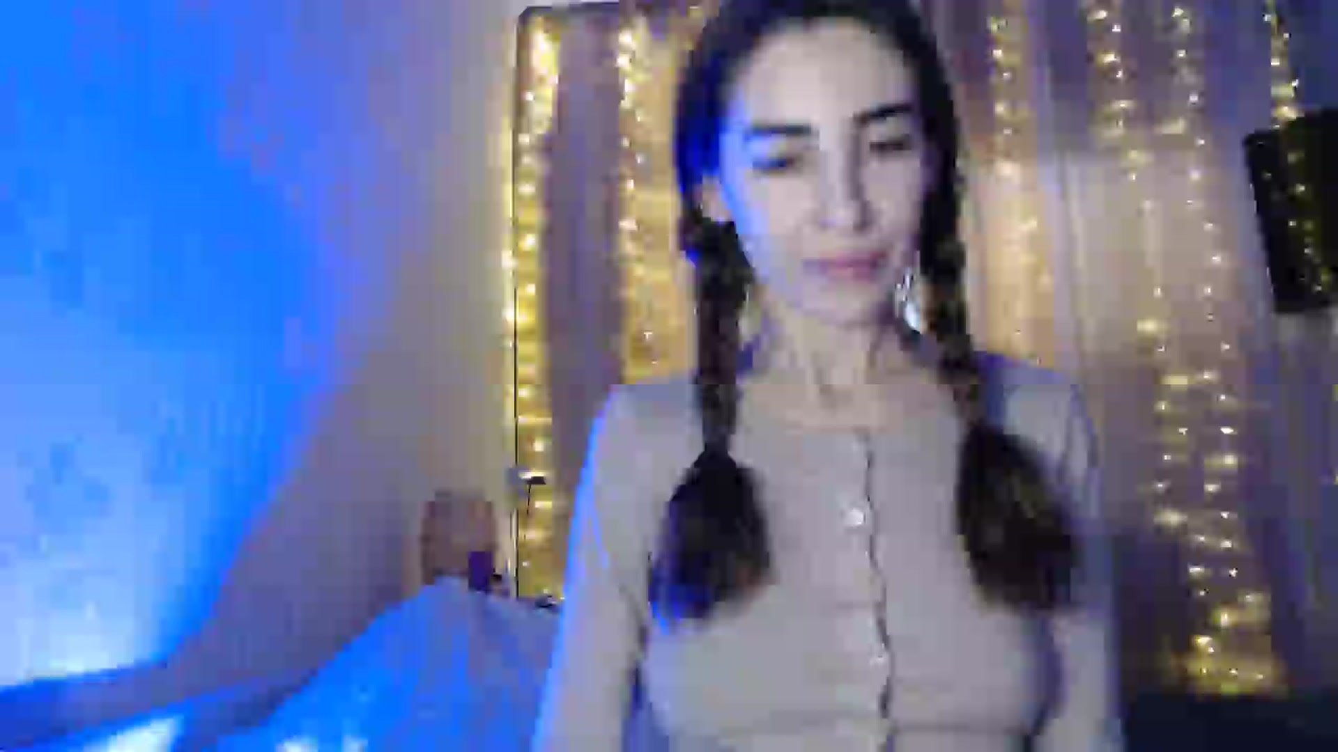 Gallery image thumbnail from Nora_Sweet's myfreecams stream on, 01/13/2025, 12:01 image 3 of 20