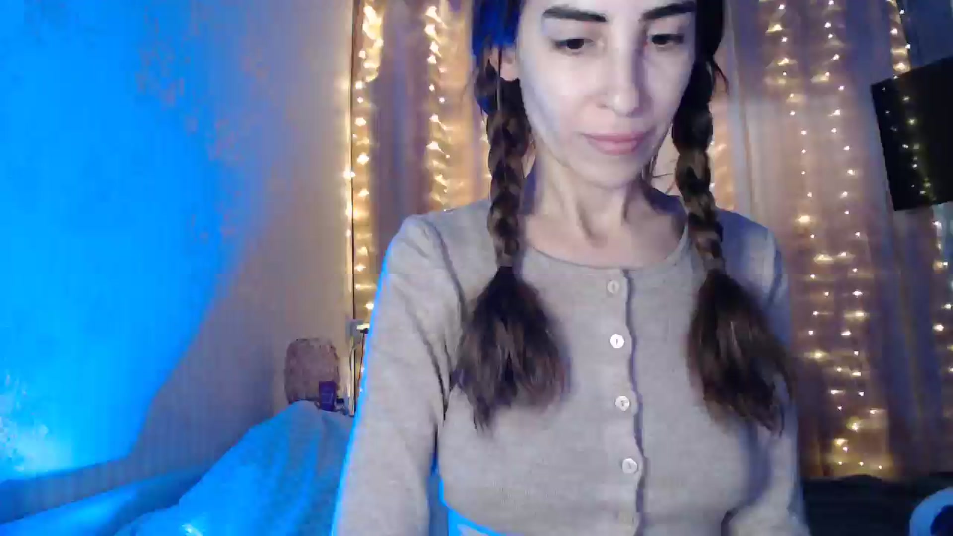 Gallery image thumbnail from Nora_Sweet's myfreecams stream on, 01/13/2025, 12:39 image 1 of 20