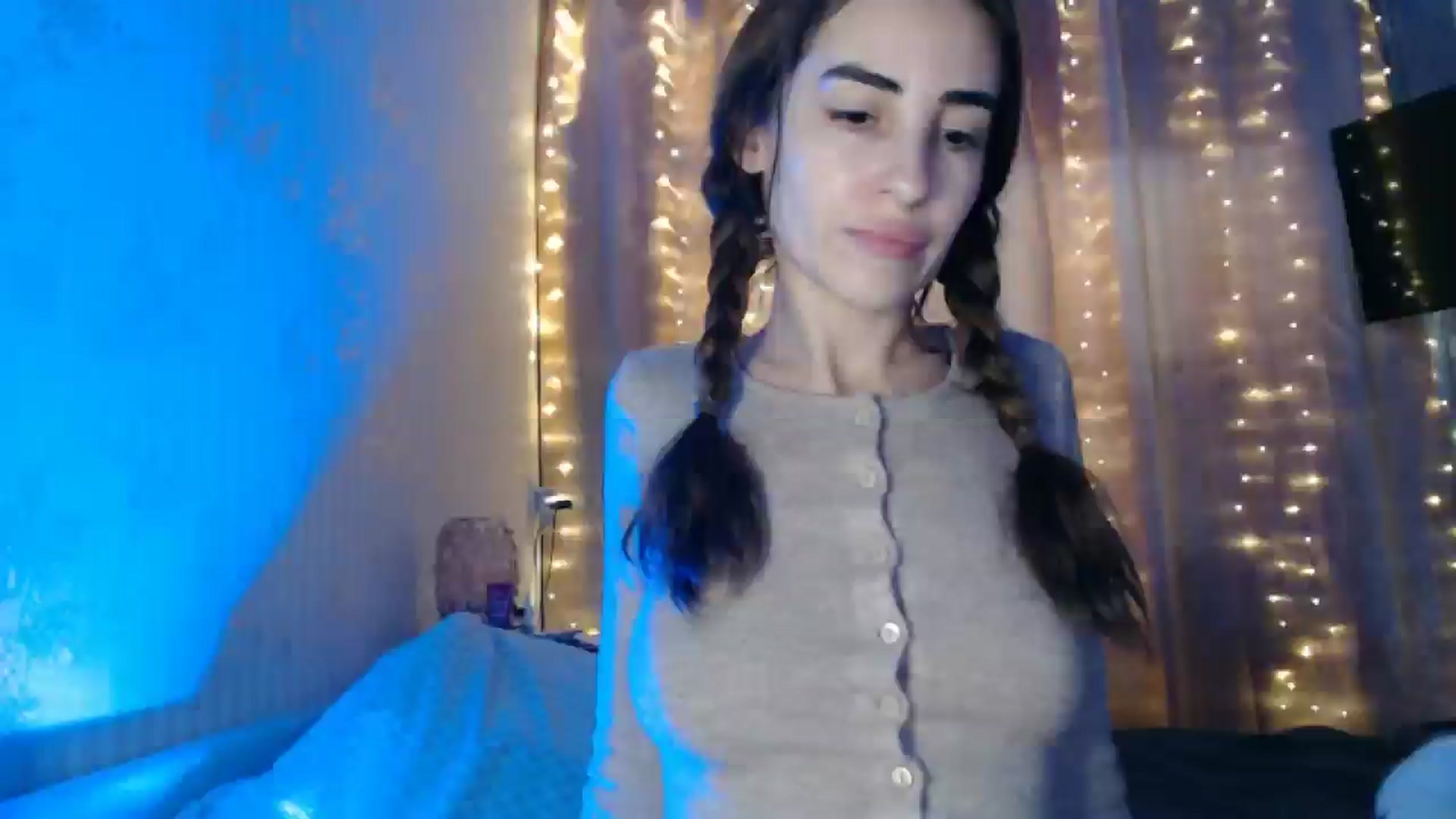 Gallery image thumbnail from Nora_Sweet's myfreecams stream on, 01/13/2025, 12:39 image 10 of 20