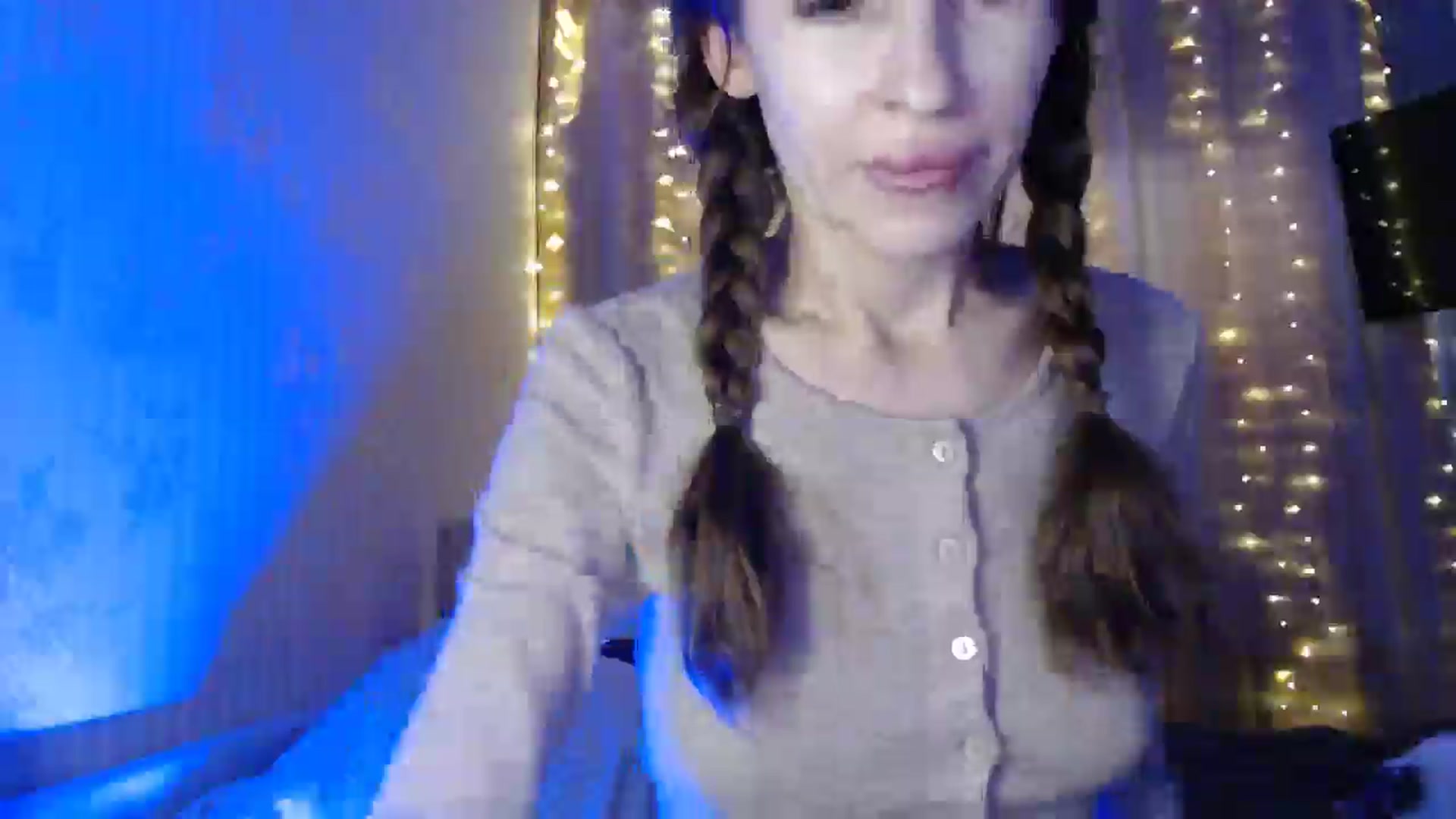 Gallery image thumbnail from Nora_Sweet's myfreecams stream on, 01/13/2025, 12:39 image 18 of 20