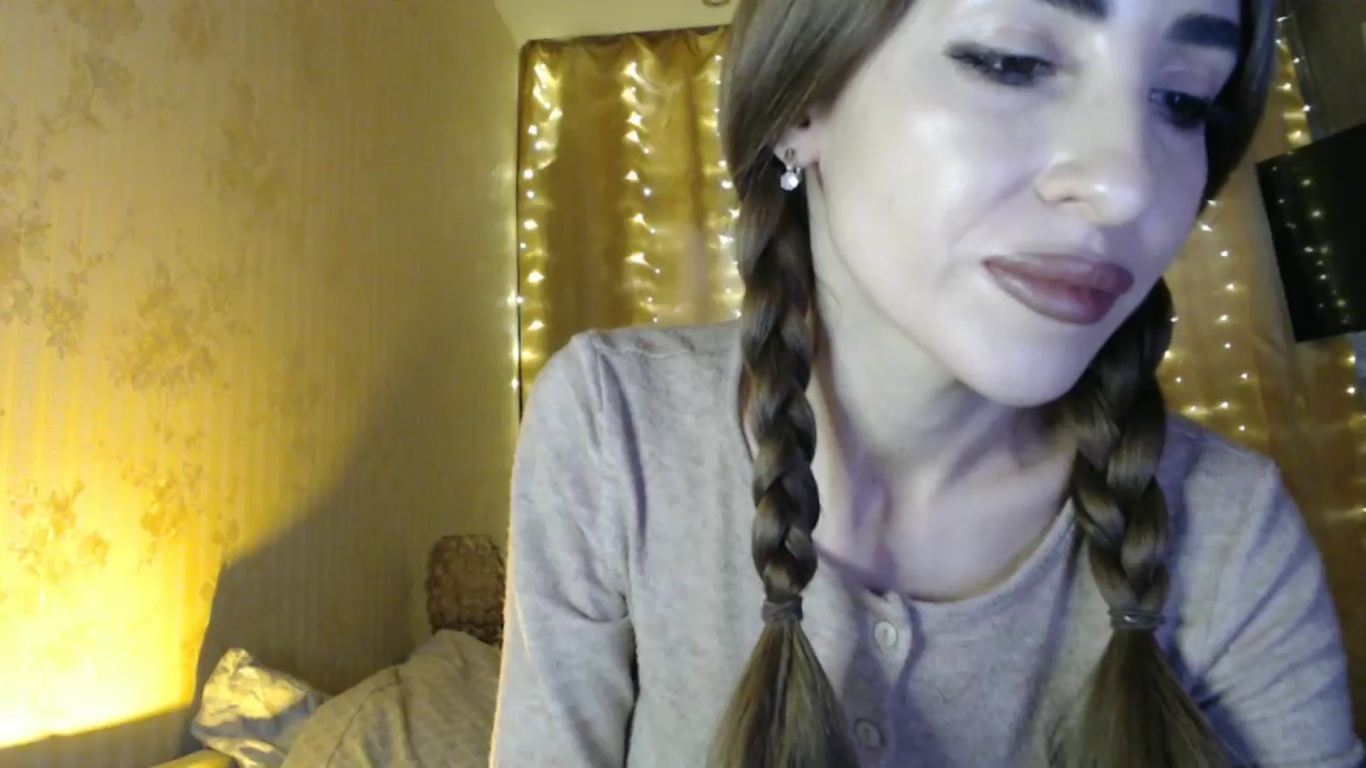 Gallery image thumbnail from Nora_Sweet's myfreecams stream on, 01/14/2025, 12:29 image 6 of 20