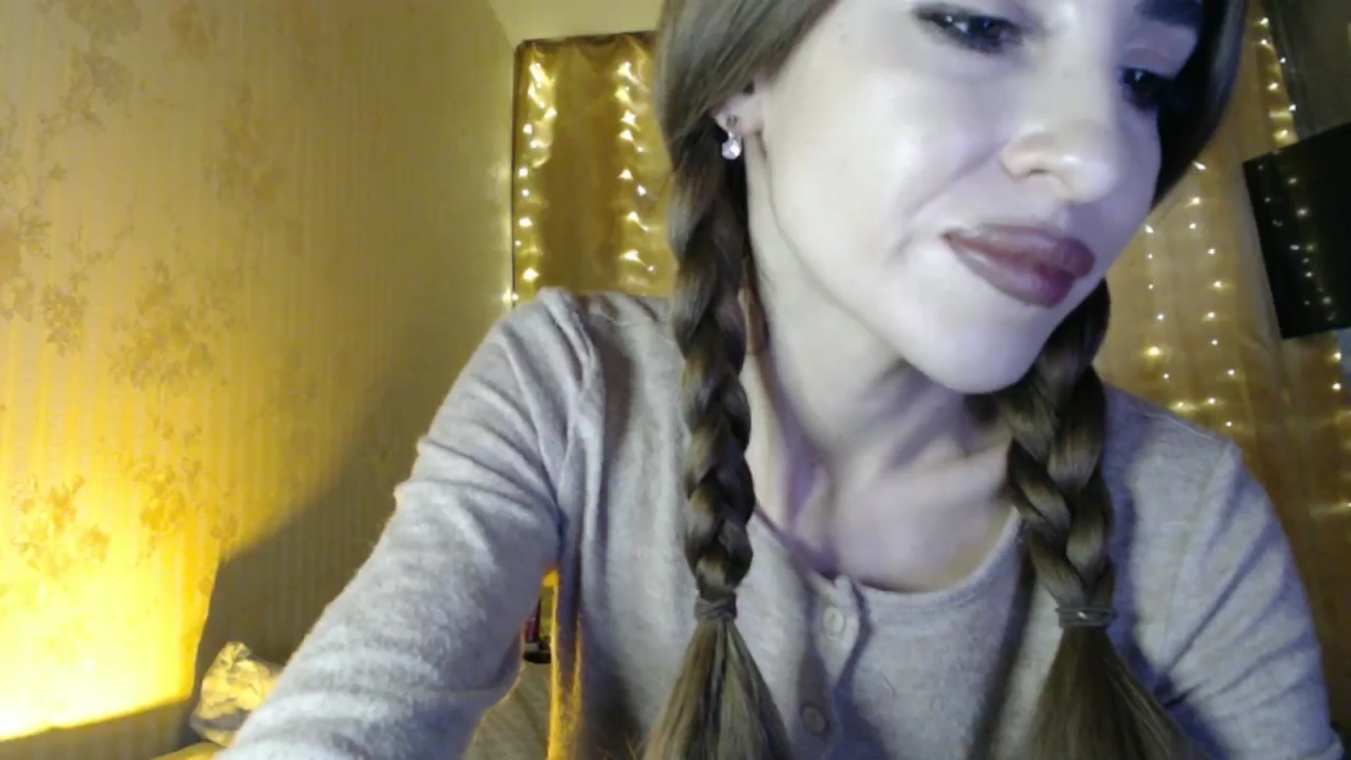 Gallery image thumbnail from Nora_Sweet's myfreecams stream on, 01/14/2025, 12:29 image 8 of 20