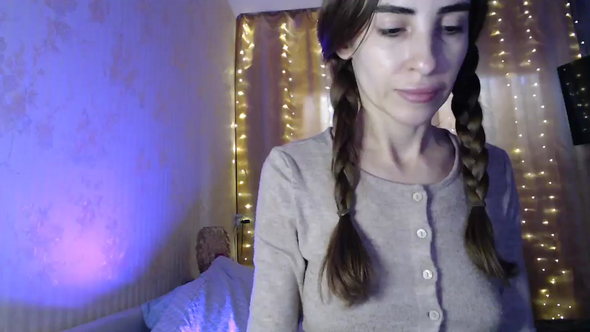 Gallery image thumbnail from Nora_Sweet's myfreecams stream on, 01/15/2025, 12:59 image 16 of 20
