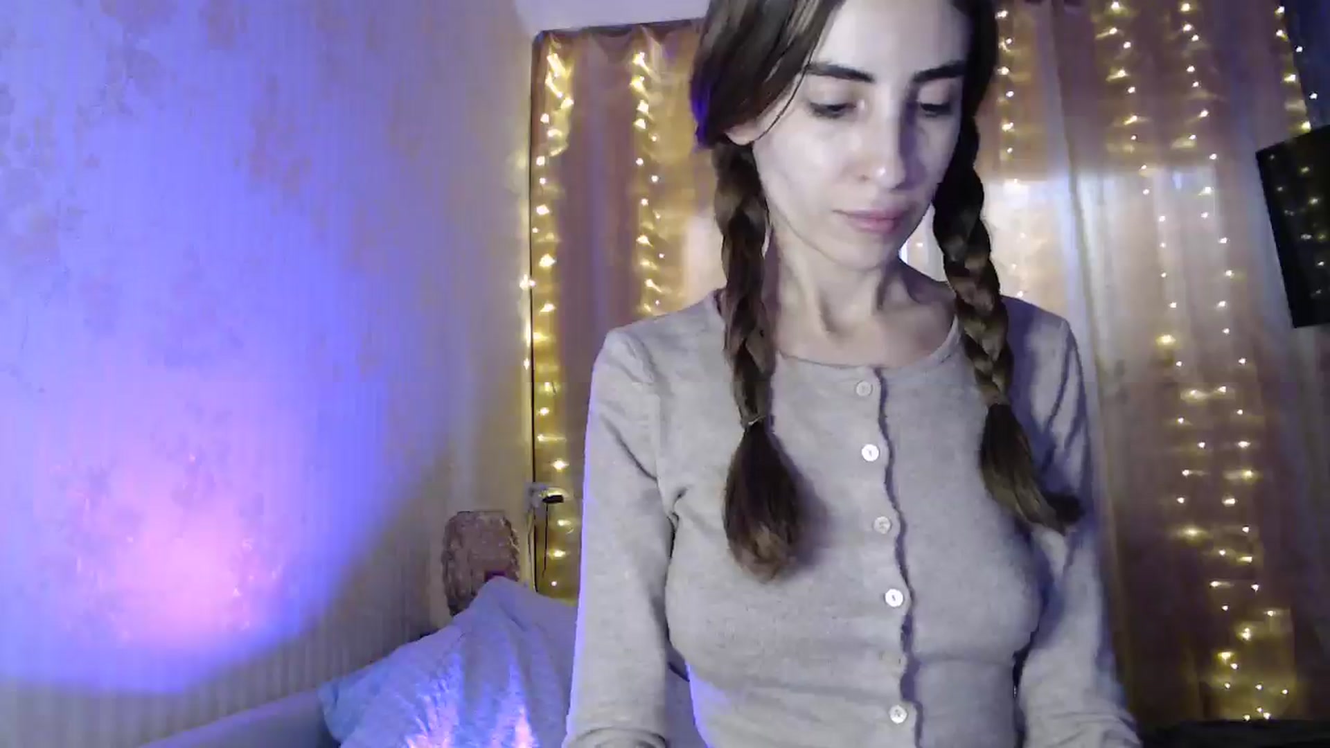 Gallery image thumbnail from Nora_Sweet's myfreecams stream on, 01/15/2025, 12:59 image 12 of 20