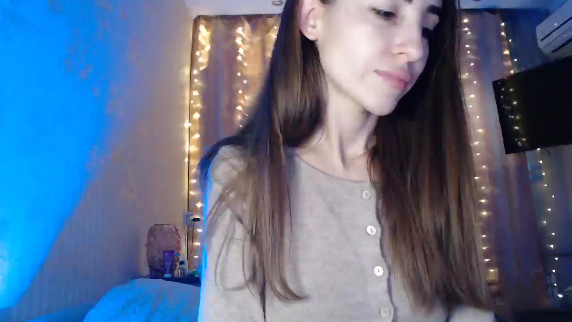 Gallery image thumbnail from Nora_Sweet's myfreecams stream on, 01/16/2025, 10:04 image 14 of 20