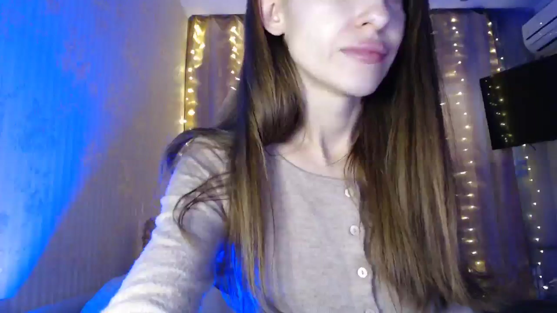 Gallery image thumbnail from Nora_Sweet's myfreecams stream on, 01/16/2025, 10:04 image 16 of 20