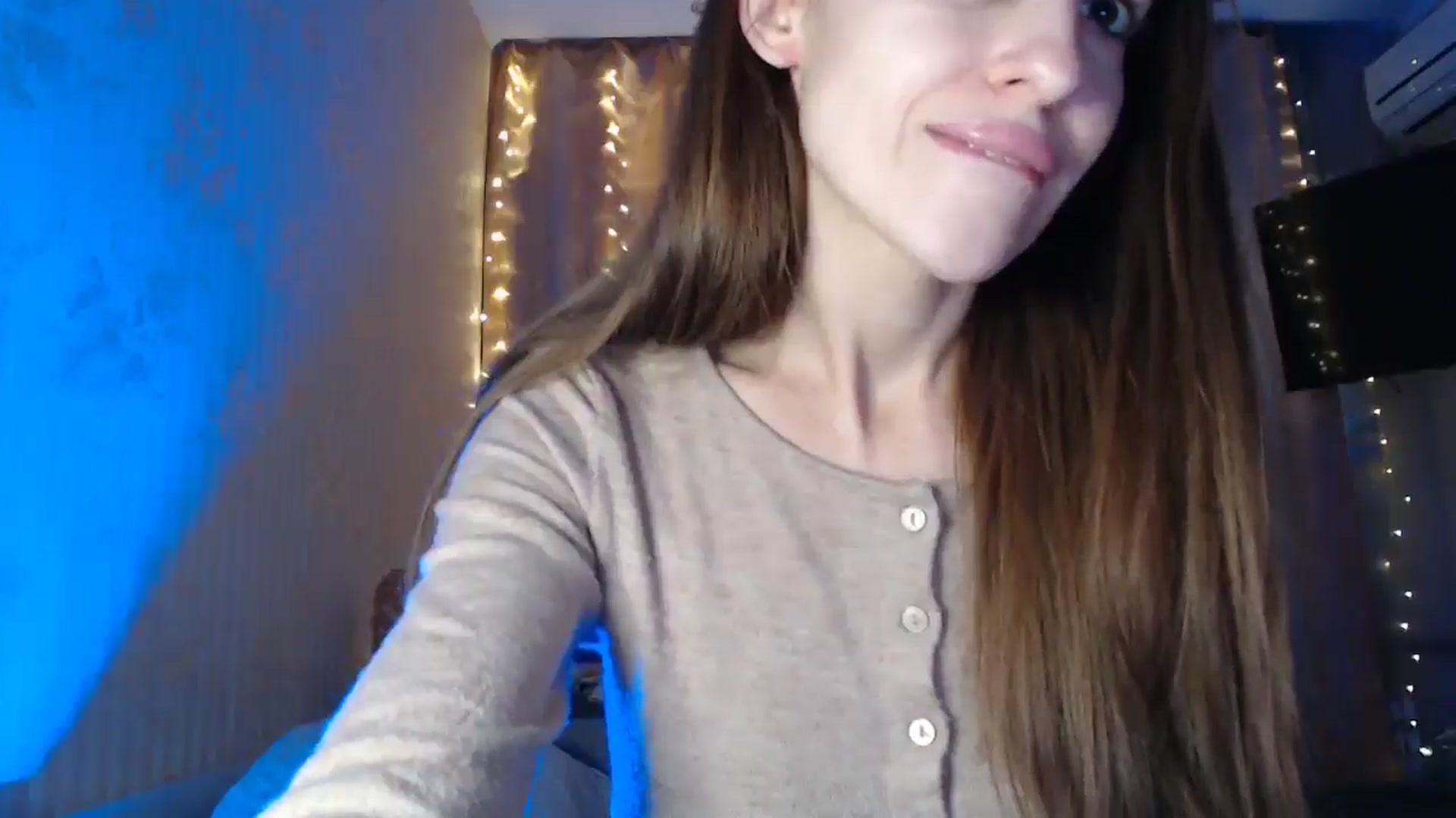 Gallery image thumbnail from Nora_Sweet's myfreecams stream on, 01/16/2025, 10:04 image 2 of 20
