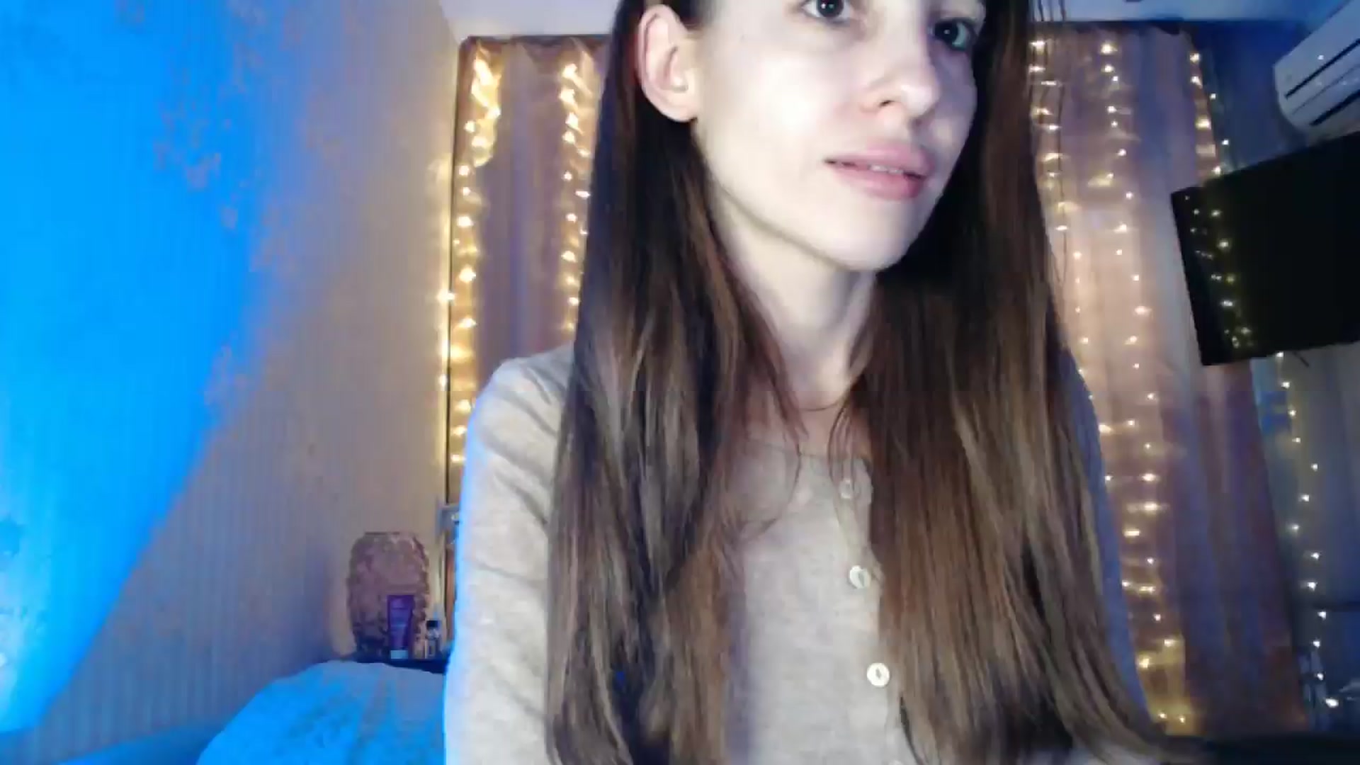 Gallery image thumbnail from Nora_Sweet's myfreecams stream on, 01/16/2025, 10:04 image 18 of 20