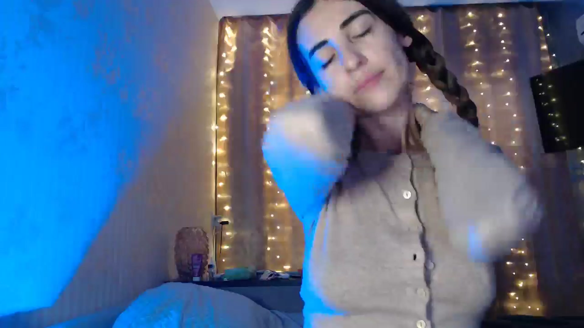 Gallery image thumbnail from Nora_Sweet's myfreecams stream on, 01/16/2025, 11:46 image 12 of 20