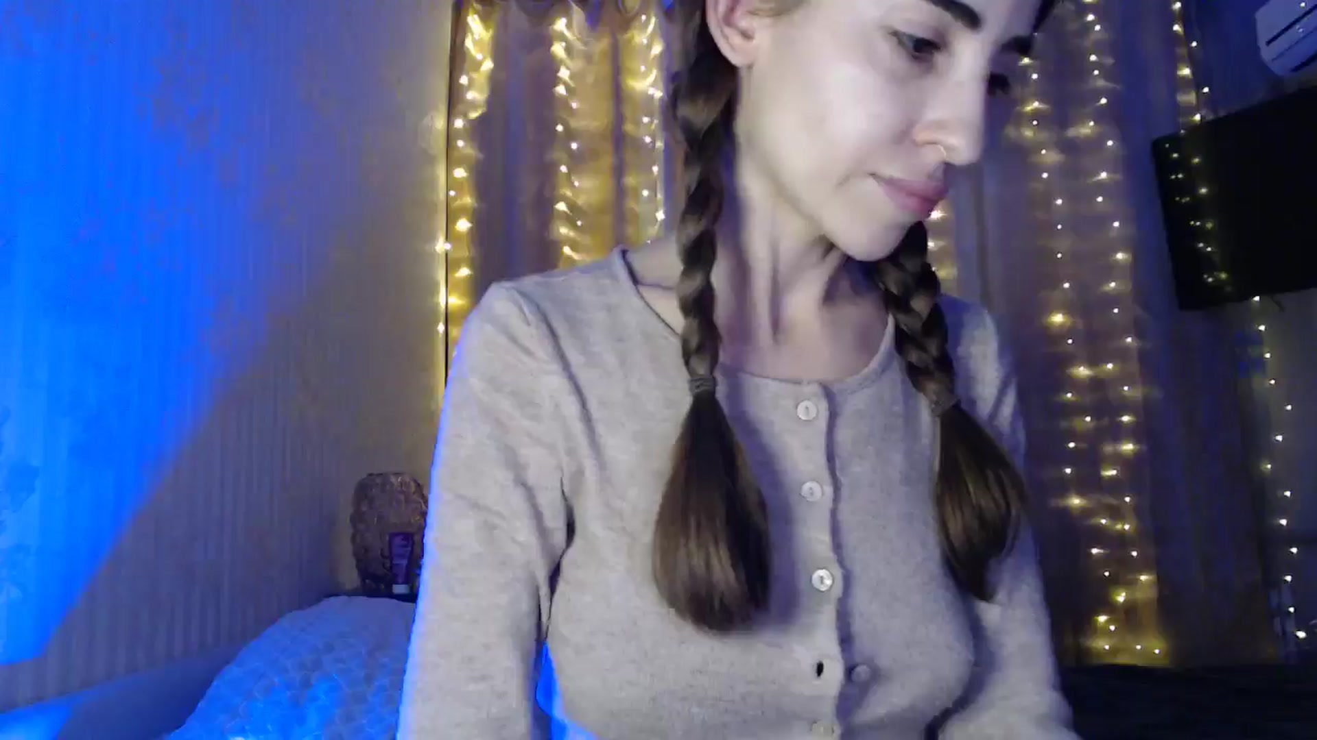 Gallery image thumbnail from Nora_Sweet's myfreecams stream on, 01/16/2025, 13:35 image 11 of 20