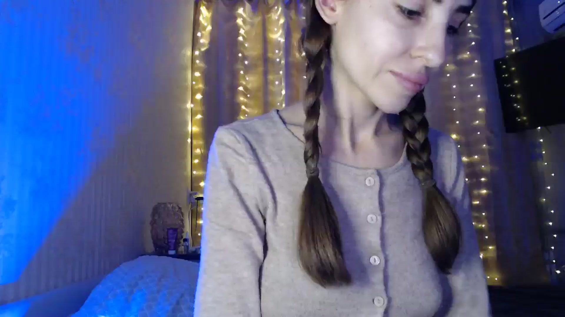 Gallery image thumbnail from Nora_Sweet's myfreecams stream on, 01/16/2025, 13:35 image 6 of 20