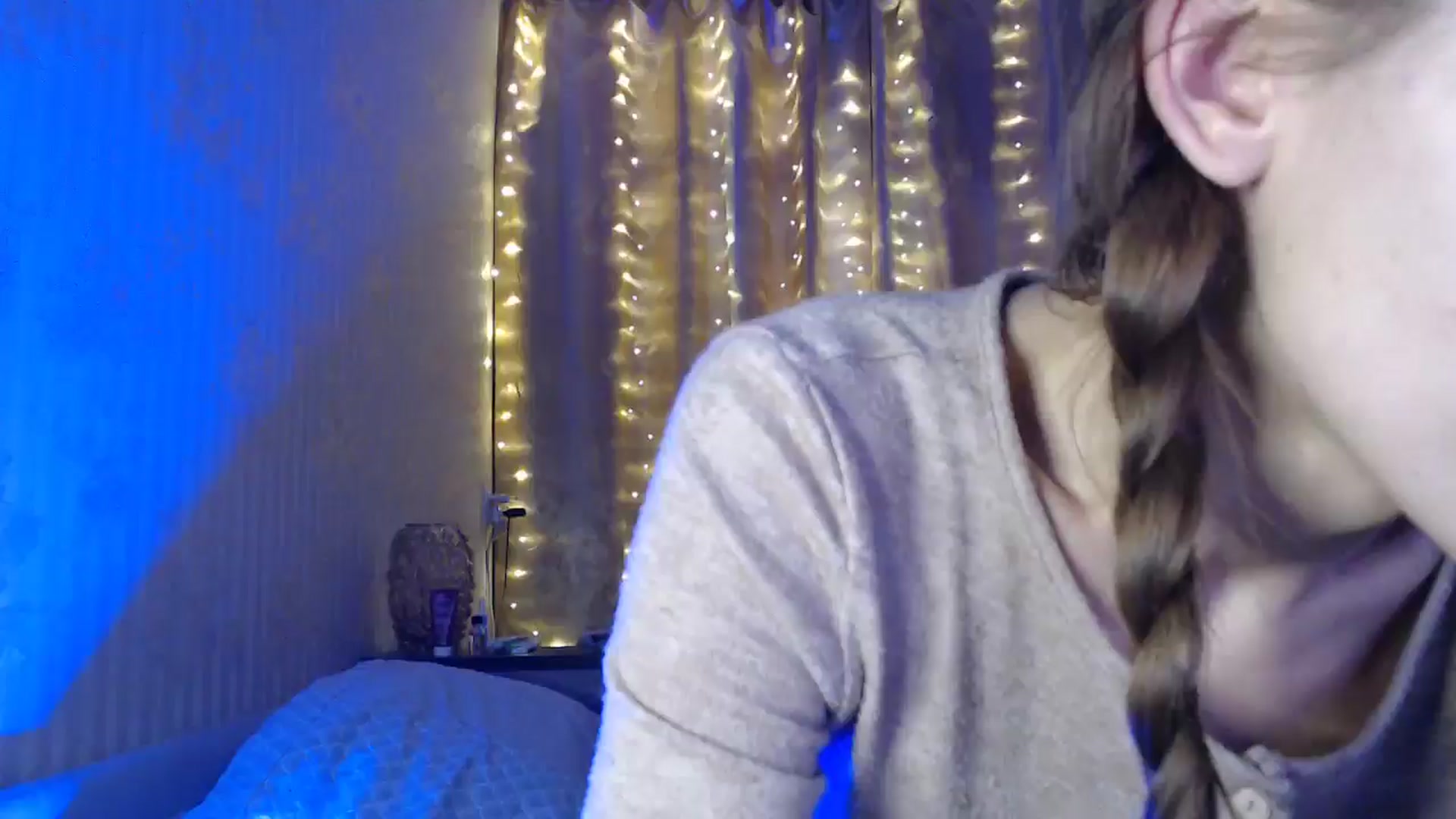 Gallery image thumbnail from Nora_Sweet's myfreecams stream on, 01/16/2025, 13:35 image 15 of 20