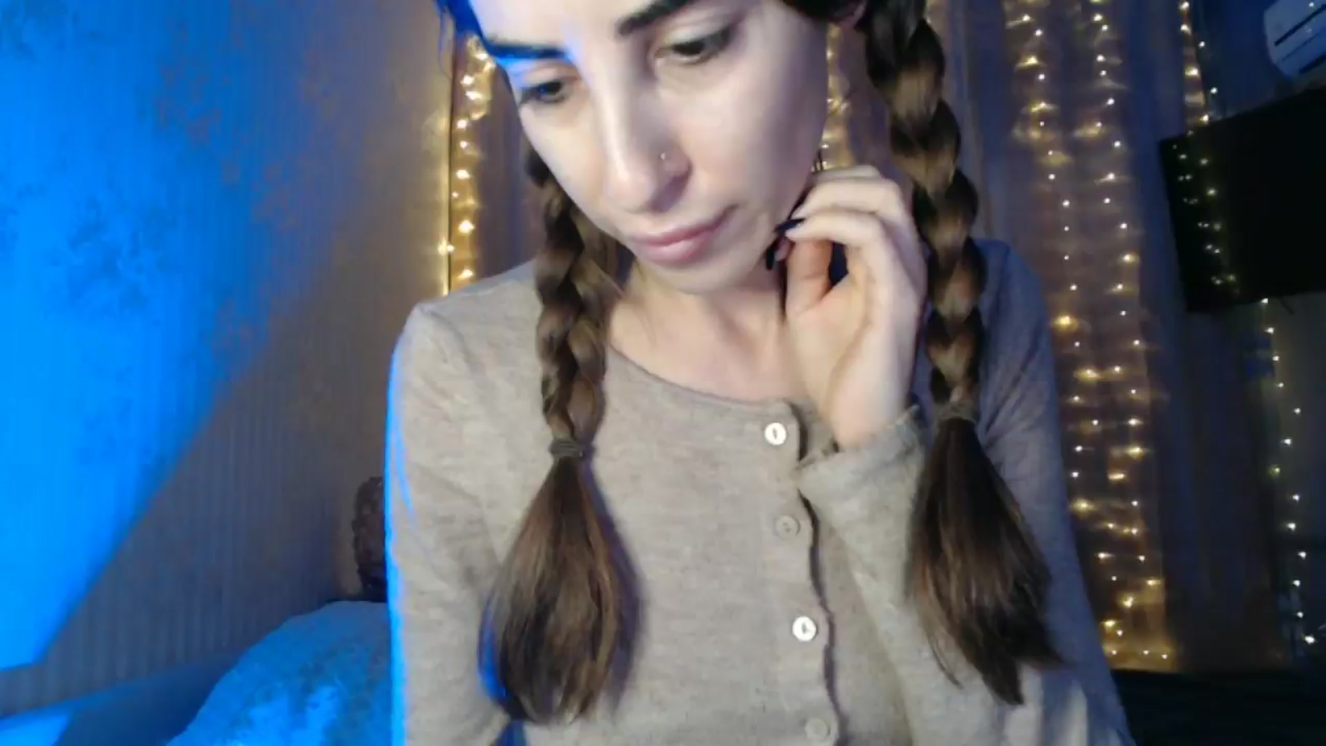 Gallery image thumbnail from Nora_Sweet's myfreecams stream on, 01/16/2025, 13:35 image 14 of 20