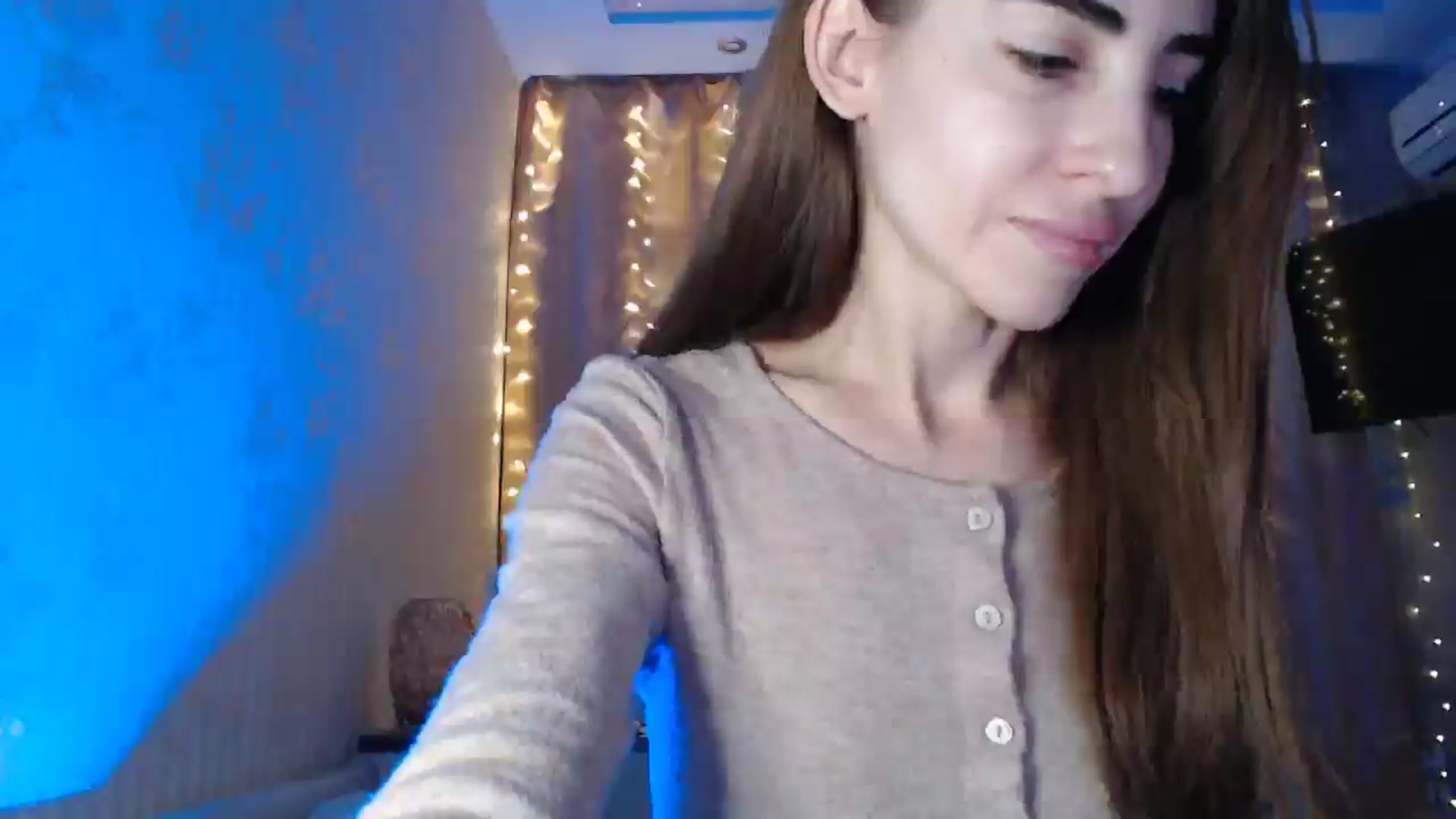 Gallery image thumbnail from Nora_Sweet's myfreecams stream on, 01/17/2025, 10:55 image 14 of 20