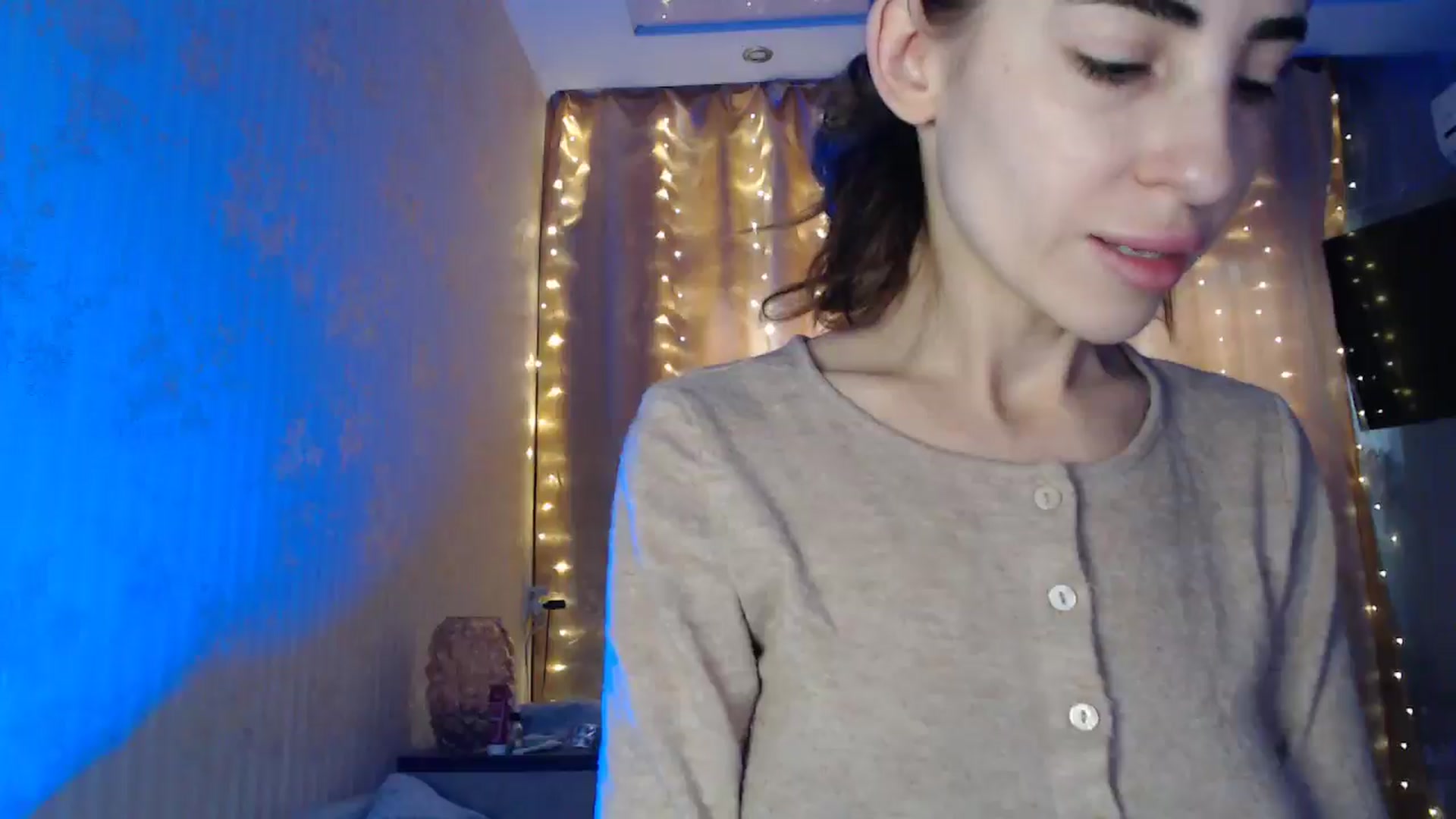Gallery image thumbnail from Nora_Sweet's myfreecams stream on, 01/19/2025, 10:01 image 3 of 20