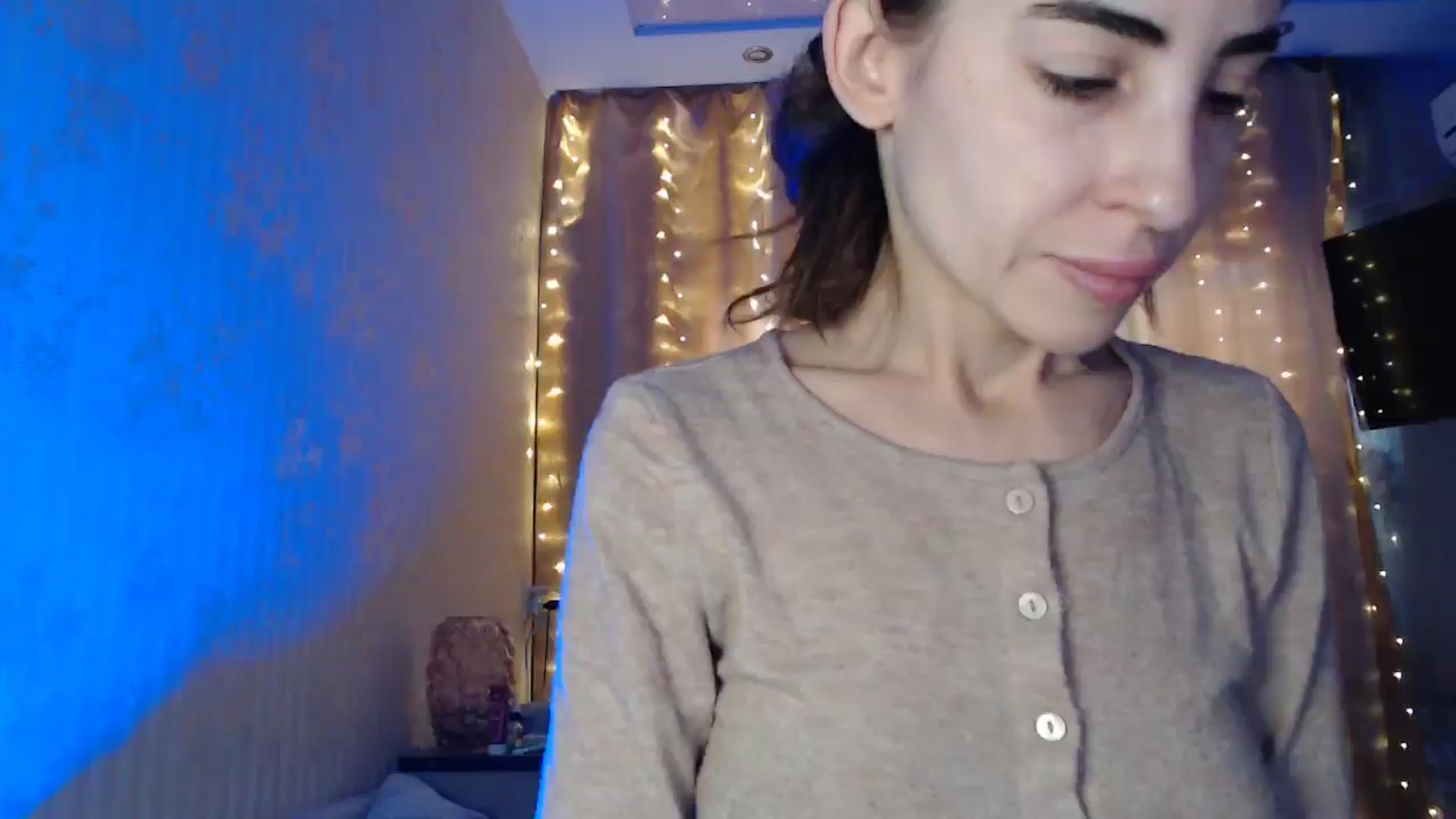 Gallery image thumbnail from Nora_Sweet's myfreecams stream on, 01/19/2025, 10:01 image 2 of 20