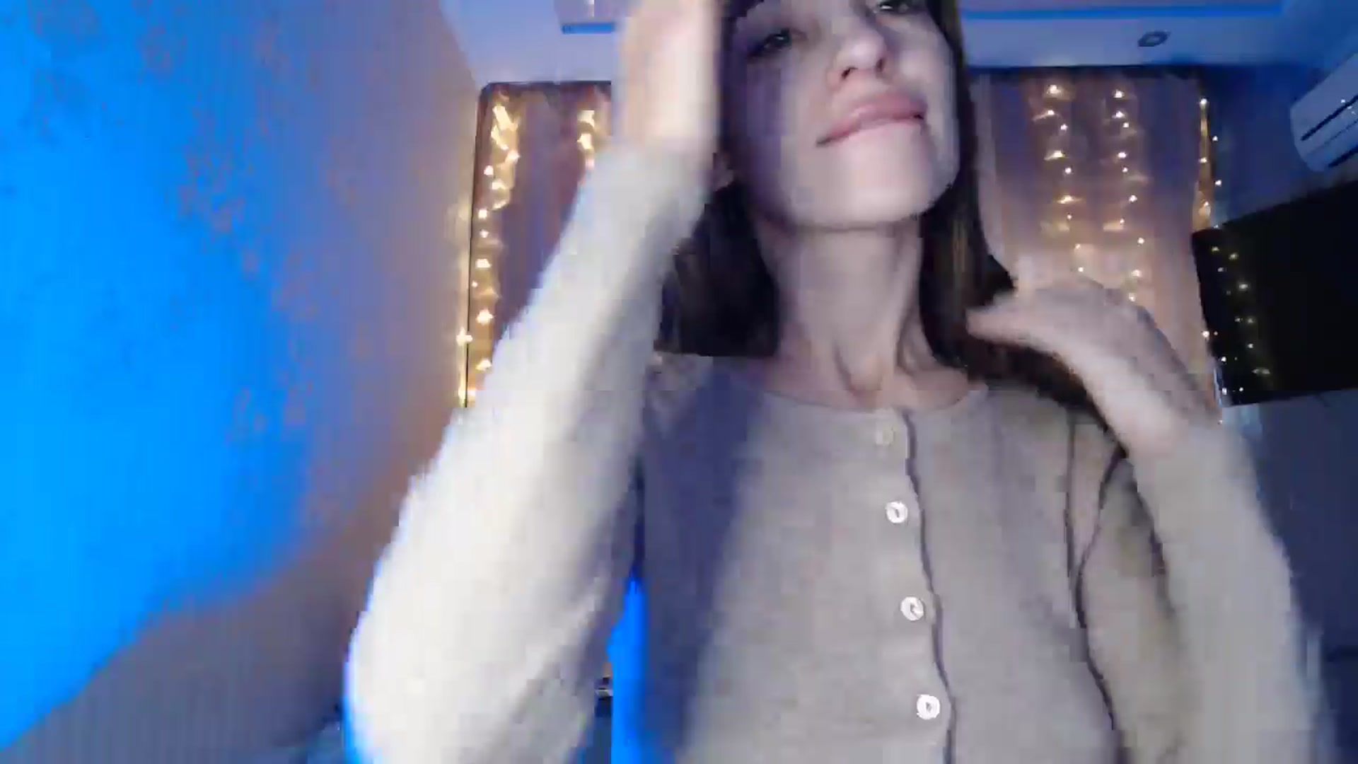 Gallery image thumbnail from Nora_Sweet's myfreecams stream on, 01/19/2025, 10:01 image 5 of 20