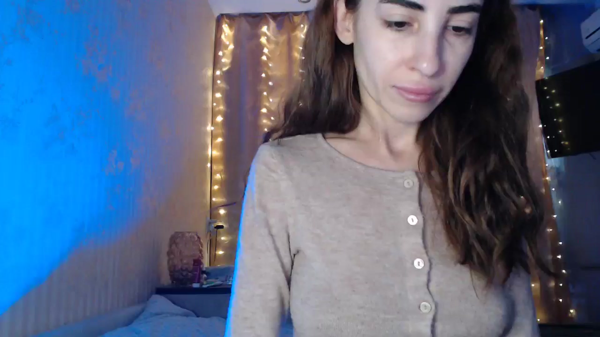 Gallery image thumbnail from Nora_Sweet's myfreecams stream on, 01/19/2025, 10:01 image 13 of 20