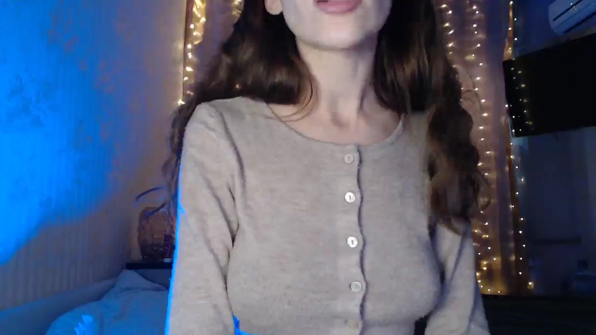 Gallery image thumbnail from Nora_Sweet's myfreecams stream on, 01/19/2025, 11:08 image 6 of 20