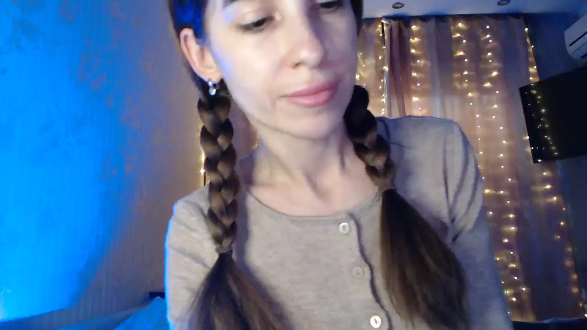 Gallery image thumbnail from Nora_Sweet's myfreecams stream on, 01/24/2025, 11:52 image 3 of 20