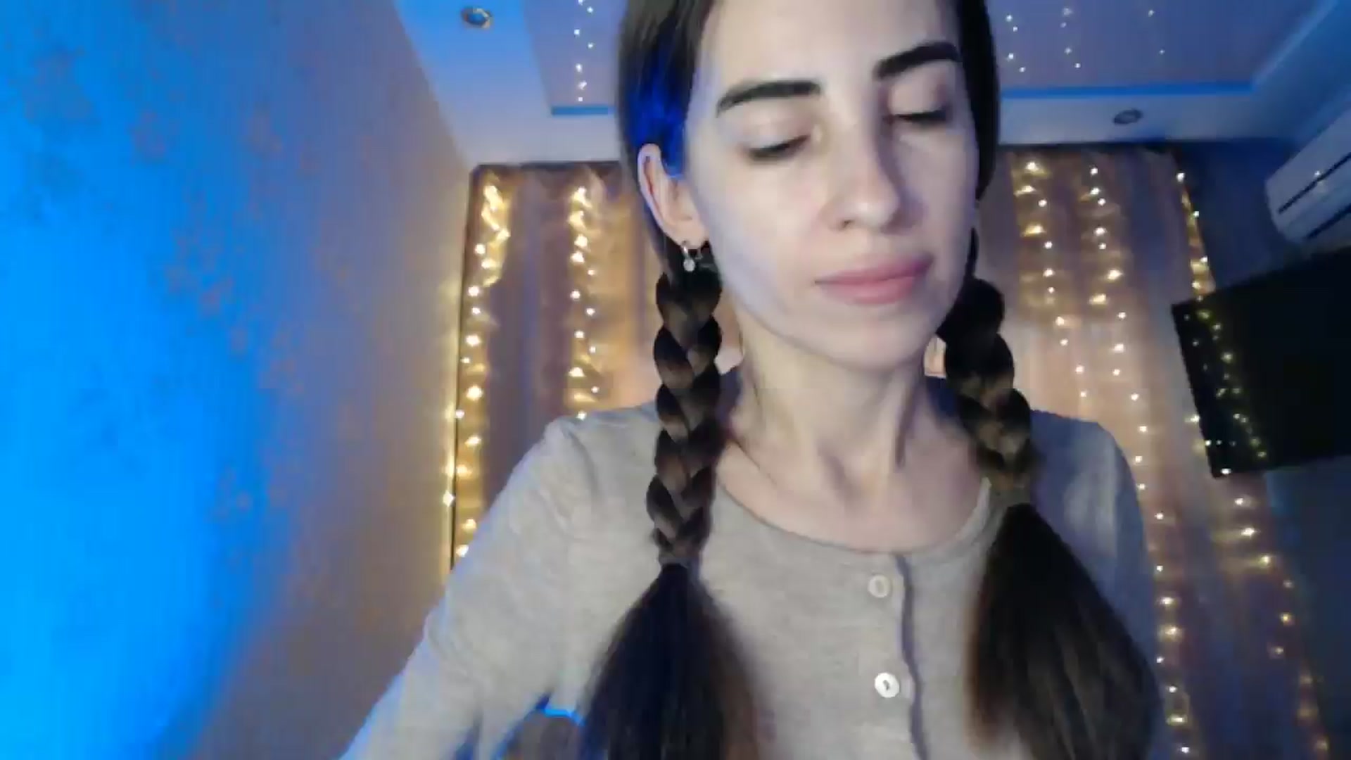 Gallery image thumbnail from Nora_Sweet's myfreecams stream on, 01/24/2025, 11:52 image 17 of 20