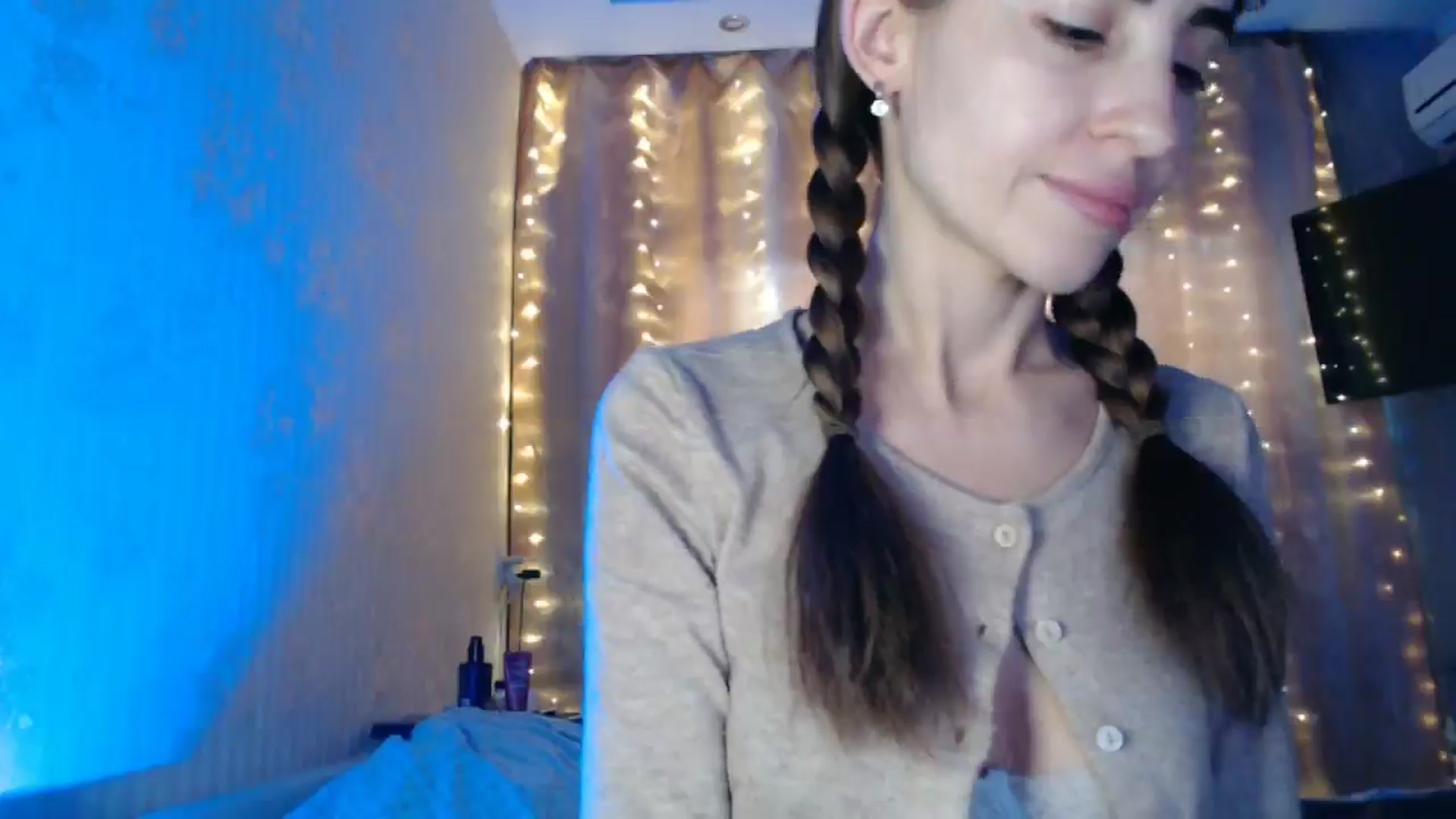 Gallery image thumbnail from Nora_Sweet's myfreecams stream on, 01/24/2025, 11:52 image 16 of 20