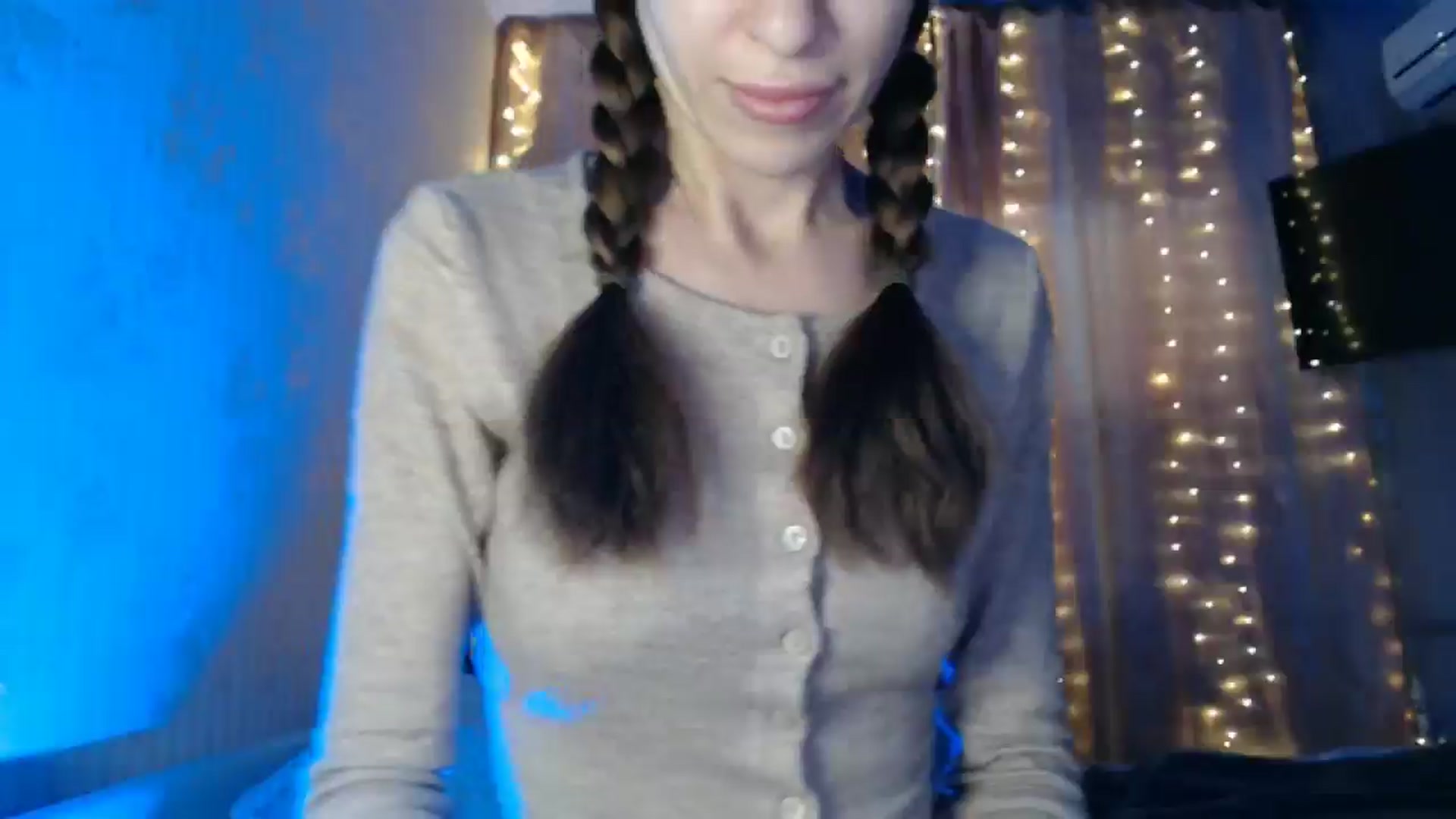 Gallery image thumbnail from Nora_Sweet's myfreecams stream on, 01/24/2025, 12:45 image 4 of 20