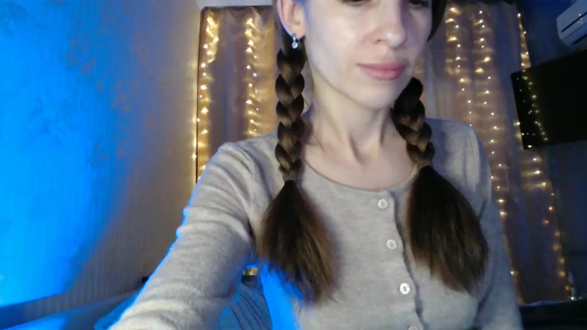 Gallery image thumbnail from Nora_Sweet's myfreecams stream on, 01/24/2025, 12:45 image 11 of 20
