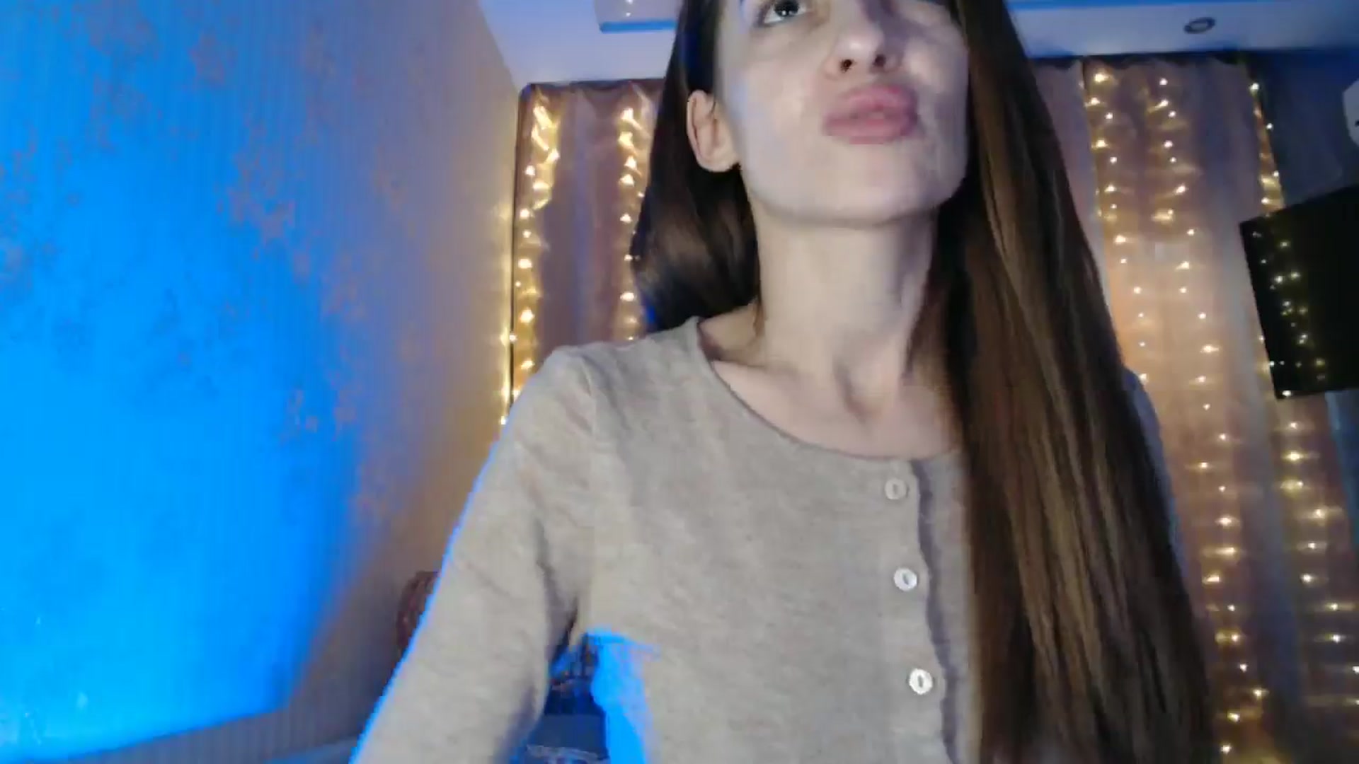 Gallery image thumbnail from Nora_Sweet's myfreecams stream on, 02/03/2025, 09:18 image 8 of 20