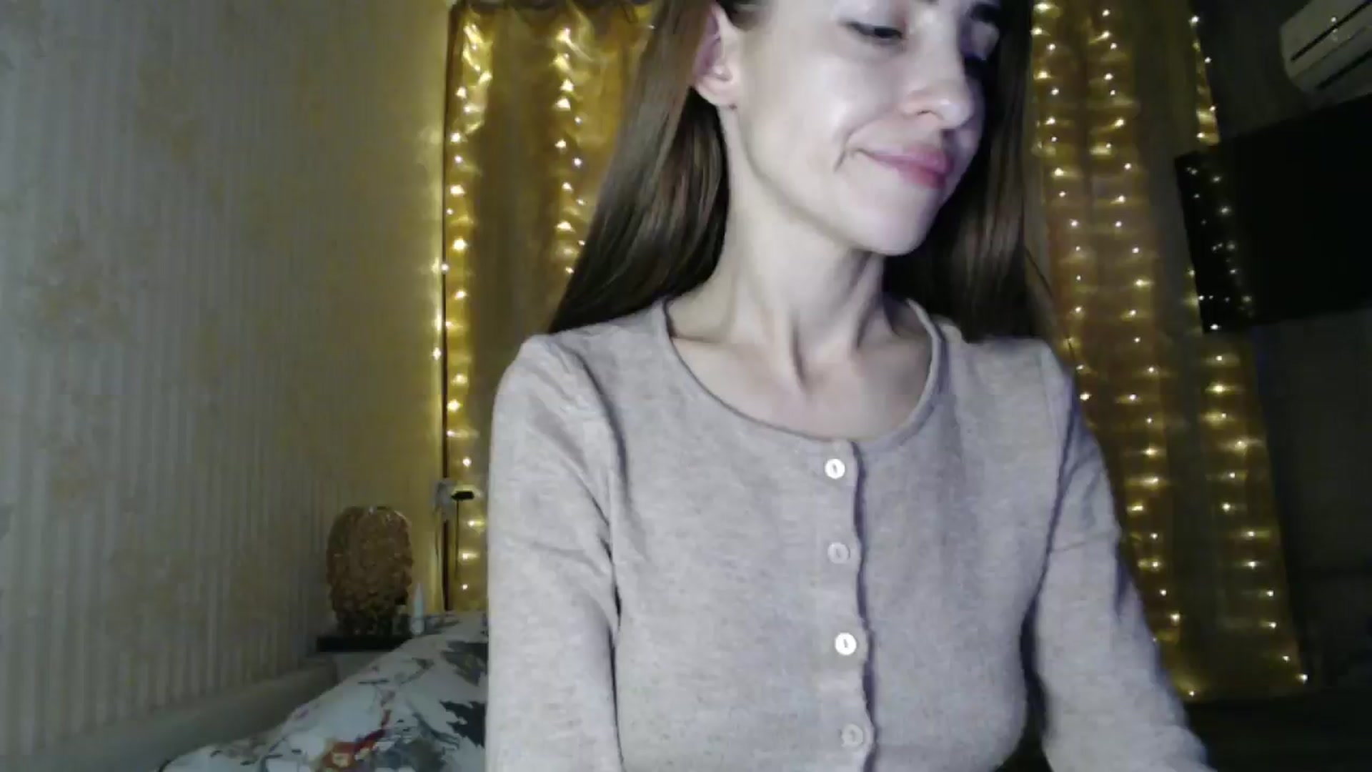 Gallery image thumbnail from Nora_Sweet's myfreecams stream on, 02/04/2025, 12:39 image 16 of 20