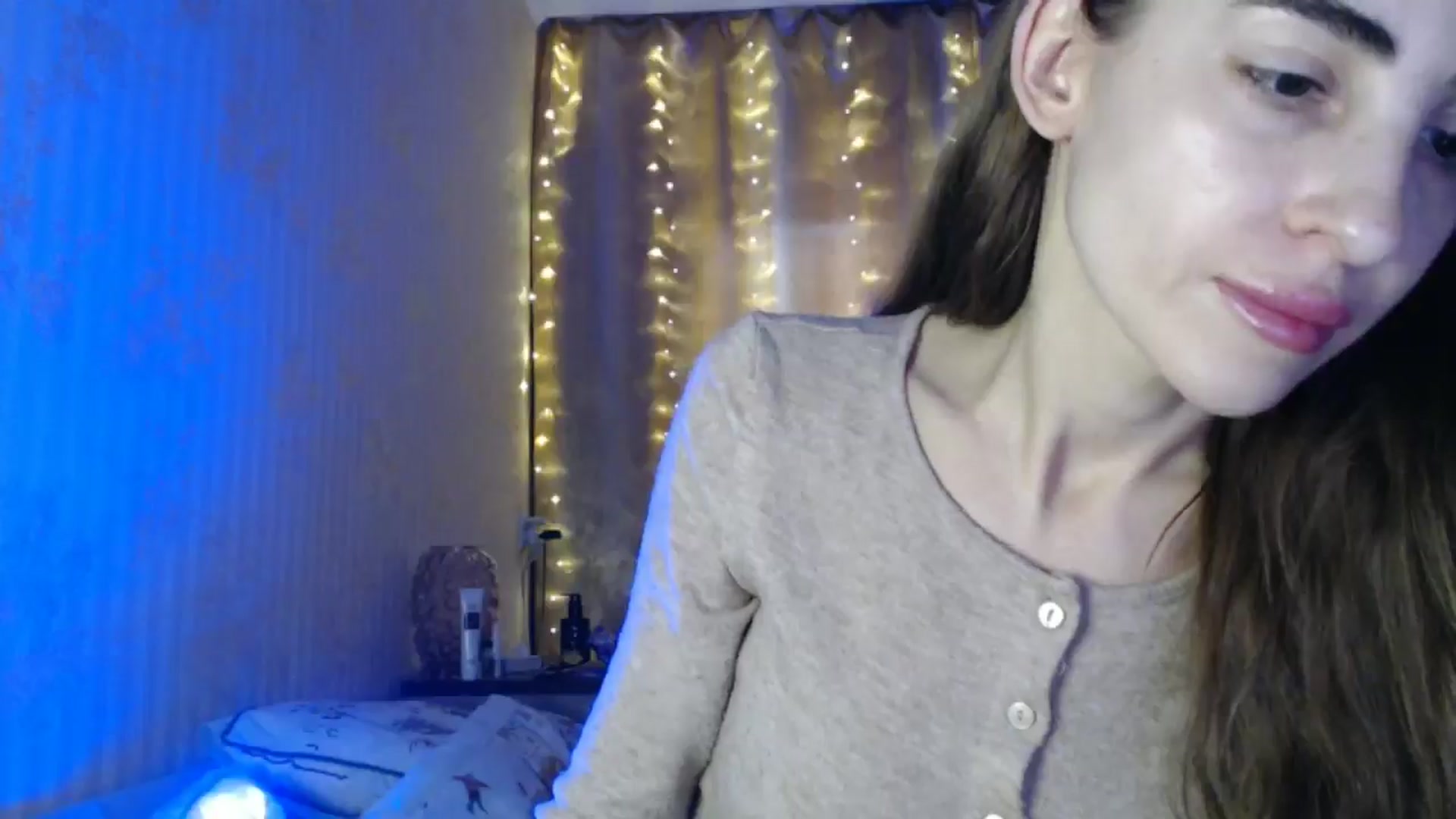 Gallery image thumbnail from Nora_Sweet's myfreecams stream on, 02/06/2025, 11:20 image 11 of 20