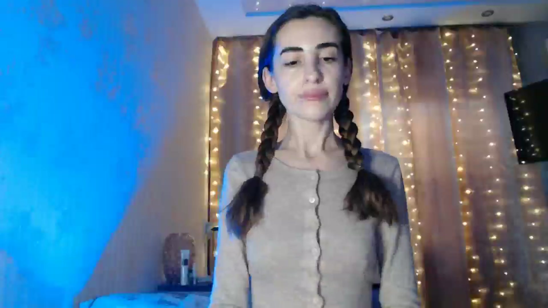 Gallery image thumbnail from Nora_Sweet's myfreecams stream on, 02/06/2025, 13:14 image 6 of 20