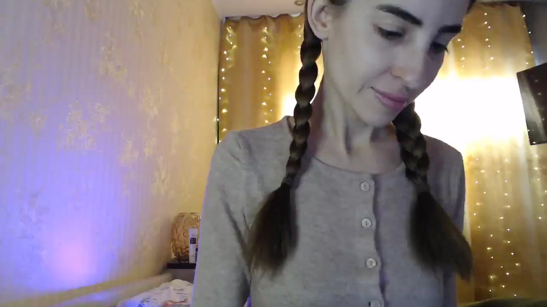 Gallery image thumbnail from Nora_Sweet's myfreecams stream on, 02/11/2025, 11:07 image 11 of 20