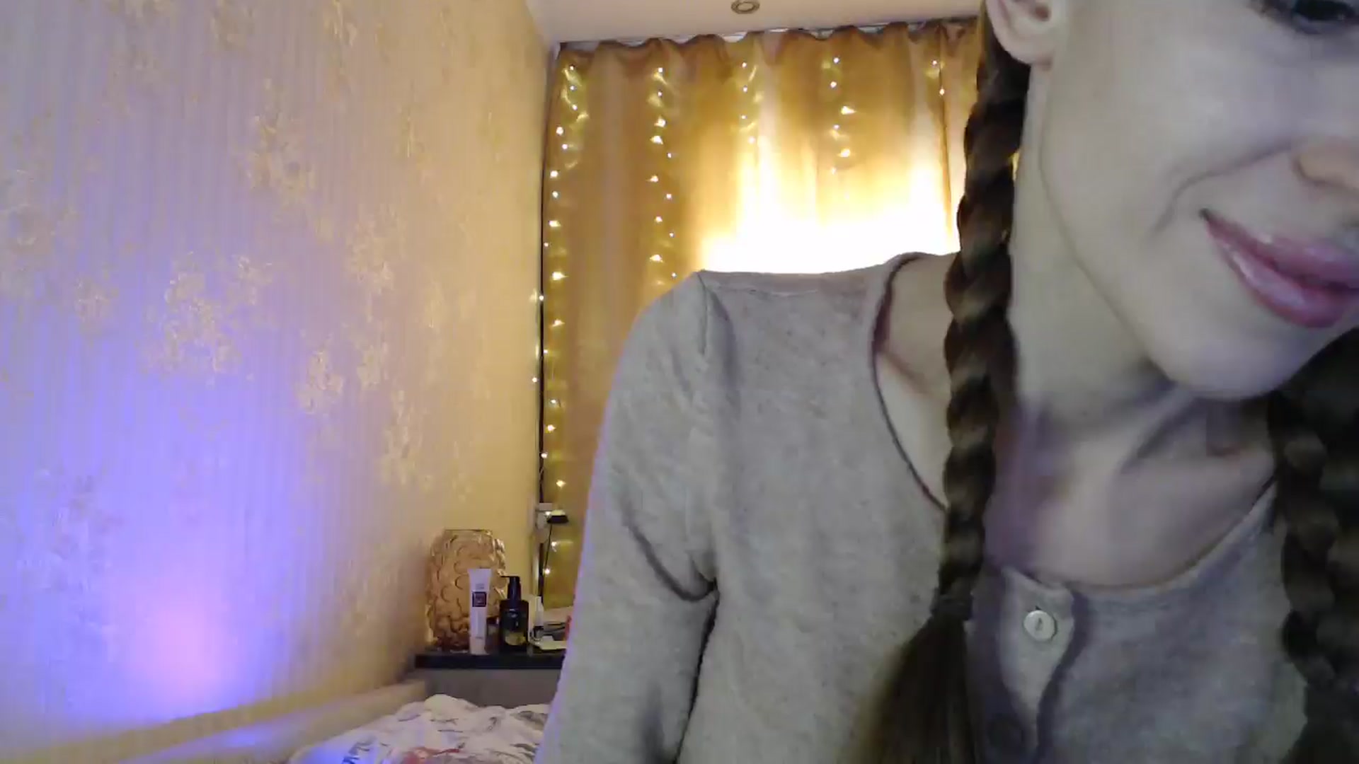 Gallery image thumbnail from Nora_Sweet's myfreecams stream on, 02/11/2025, 11:07 image 12 of 20