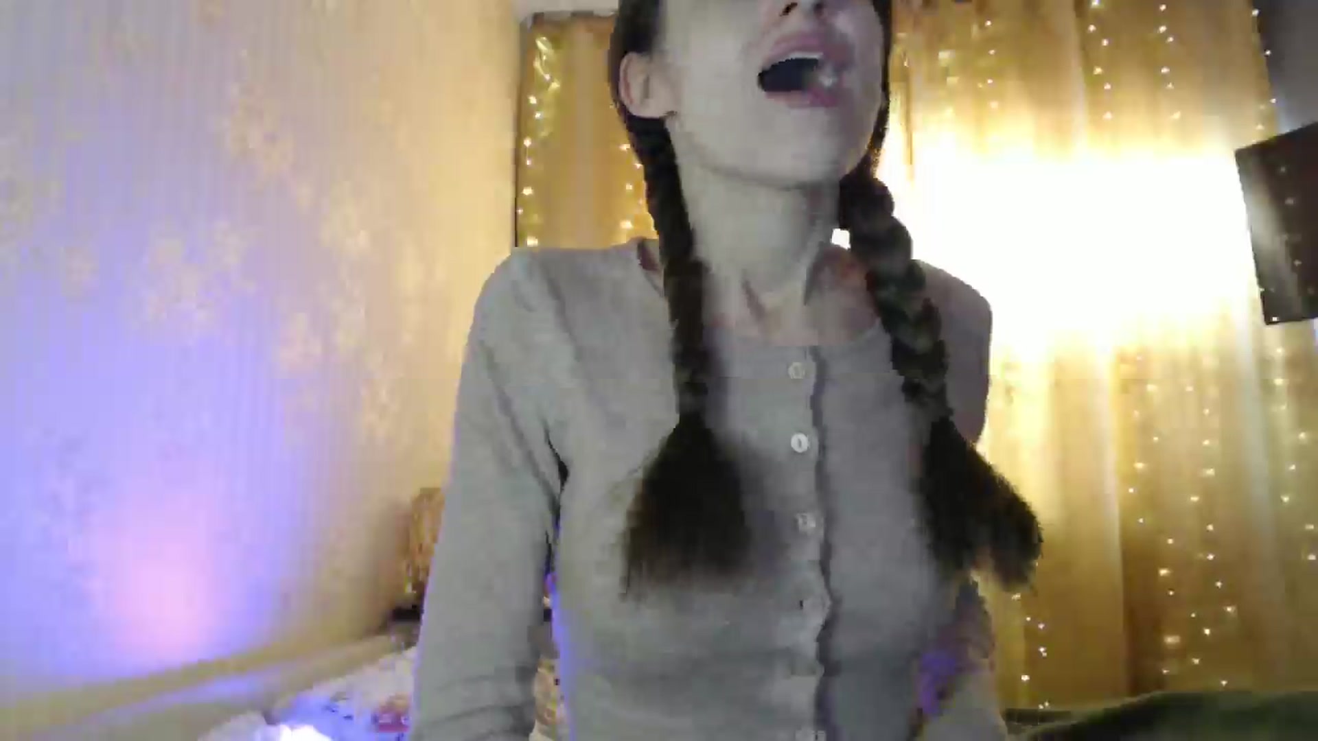 Gallery image thumbnail from Nora_Sweet's myfreecams stream on, 02/11/2025, 11:40 image 3 of 20
