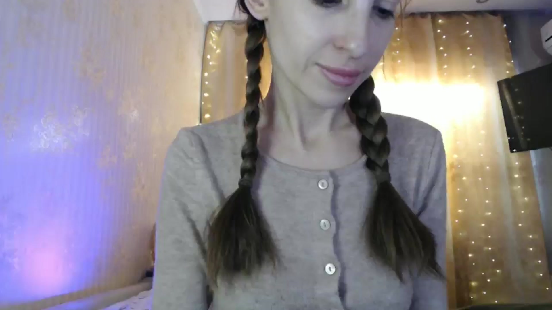 Gallery image thumbnail from Nora_Sweet's myfreecams stream on, 02/11/2025, 13:23 image 4 of 20