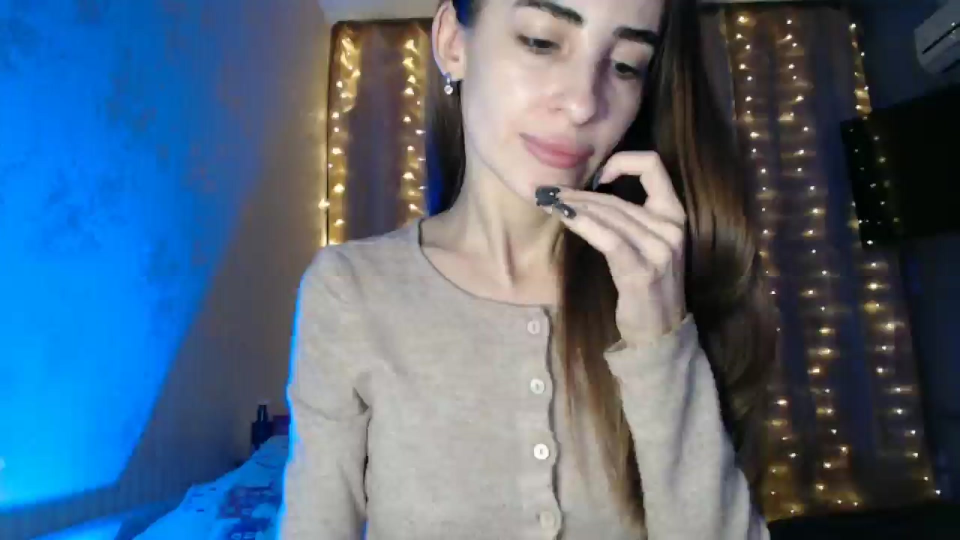 Gallery image thumbnail from Nora_Sweet's myfreecams stream on, 02/15/2025, 18:53 image 8 of 20