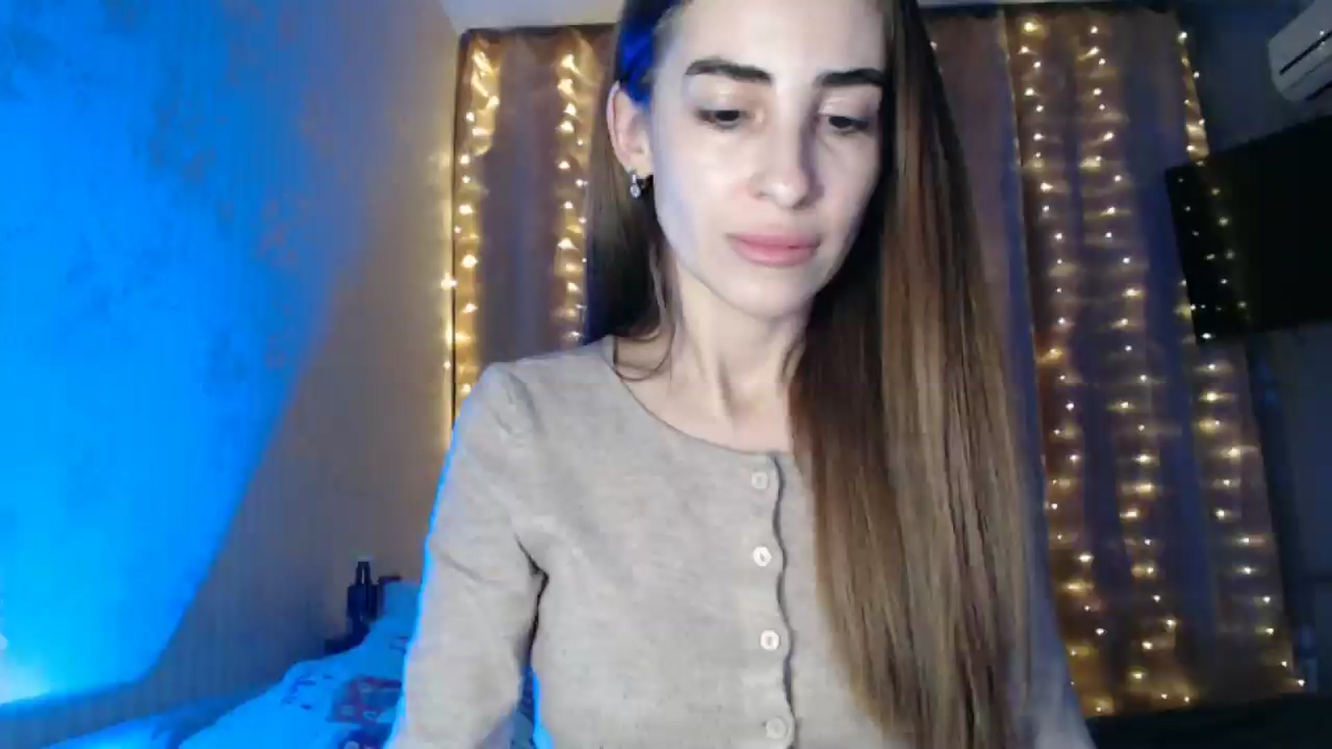 Gallery image thumbnail from Nora_Sweet's myfreecams stream on, 02/15/2025, 18:53 image 17 of 20