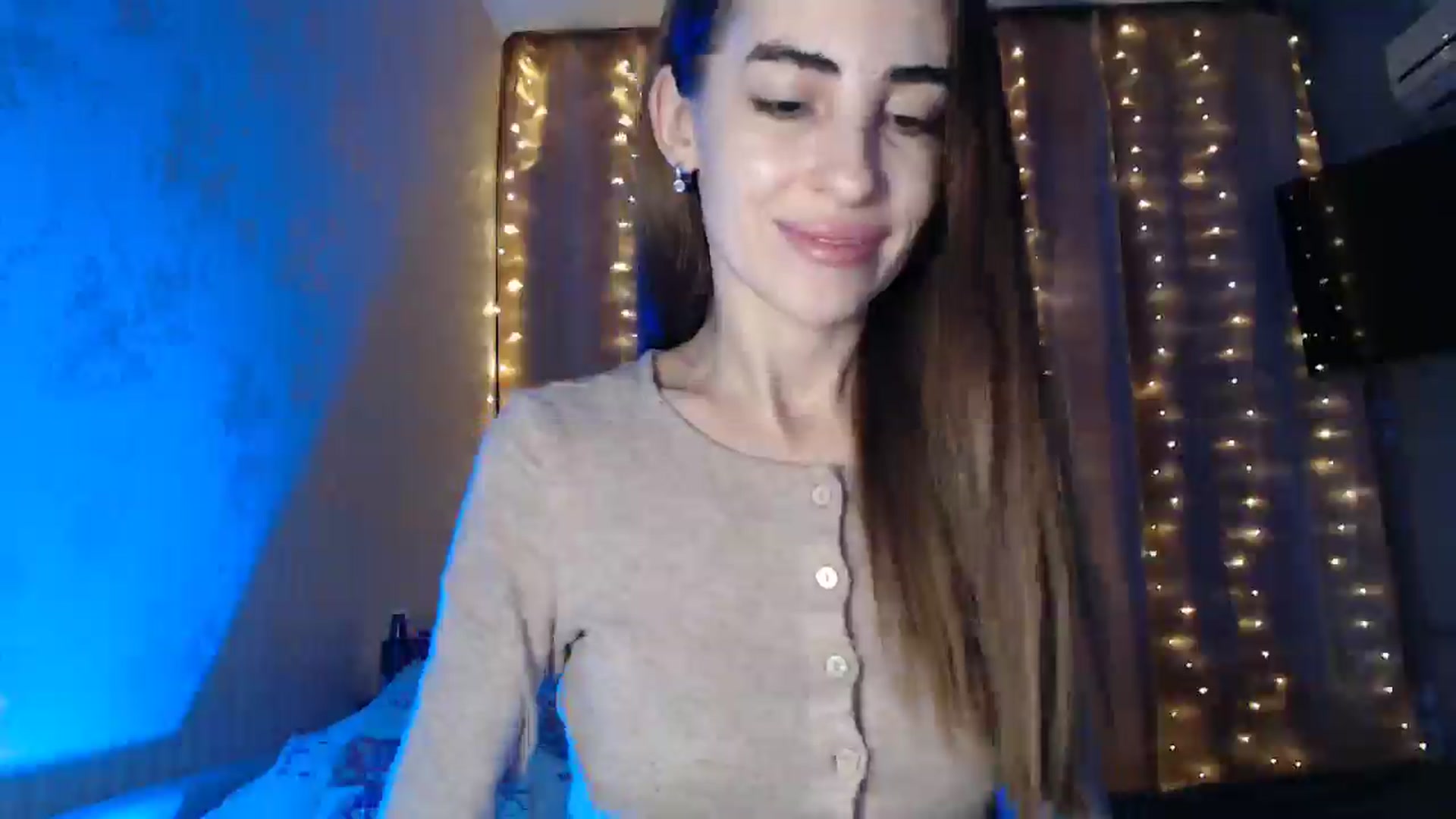 Gallery image thumbnail from Nora_Sweet's myfreecams stream on, 02/15/2025, 18:53 image 9 of 20