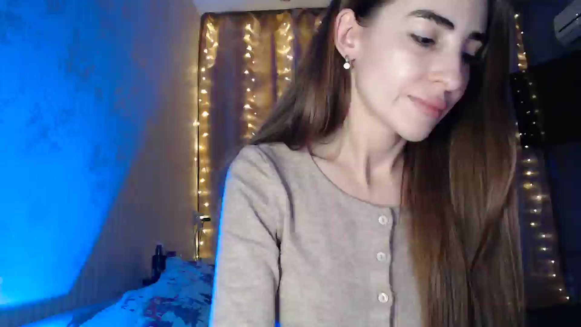 Gallery image thumbnail from Nora_Sweet's myfreecams stream on, 02/15/2025, 19:59 image 17 of 20