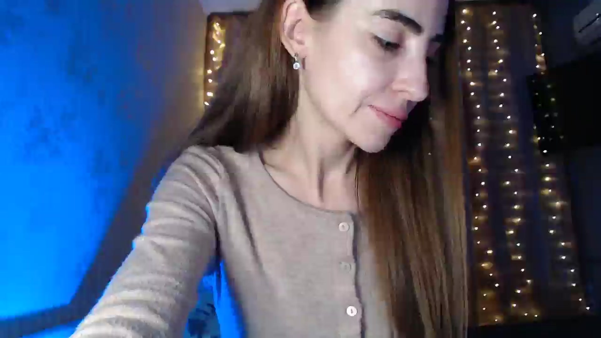 Gallery image thumbnail from Nora_Sweet's myfreecams stream on, 02/15/2025, 19:59 image 16 of 20