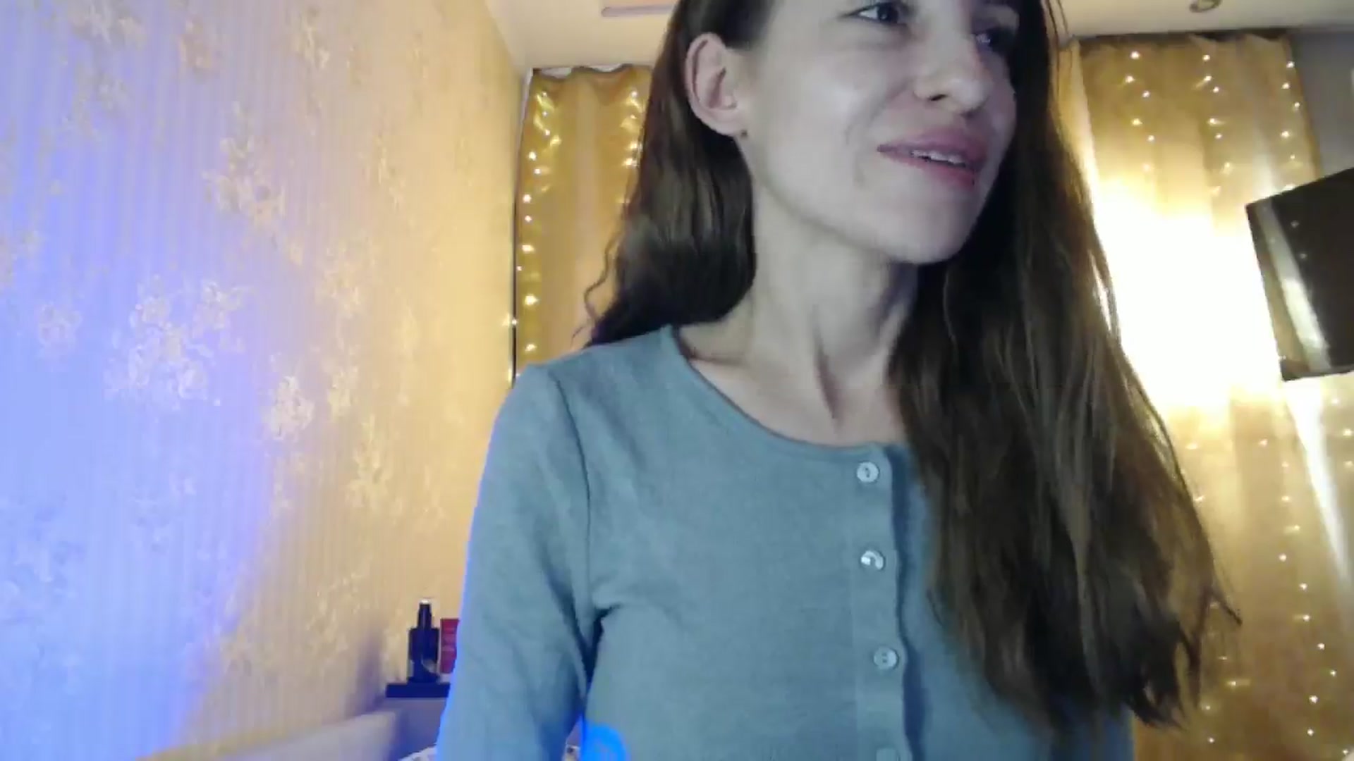 Gallery image thumbnail from Nora_Sweet's myfreecams stream on, 02/18/2025, 10:31 image 16 of 20