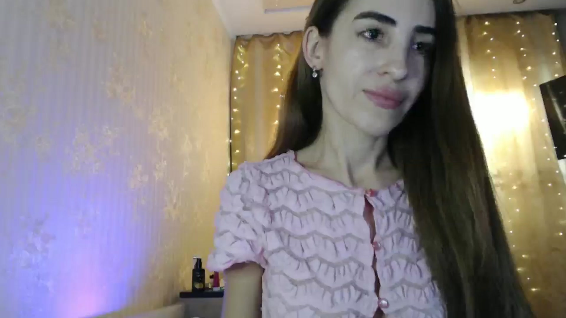 Gallery image thumbnail from Nora_Sweet's myfreecams stream on, 02/21/2025, 12:37 image 15 of 20