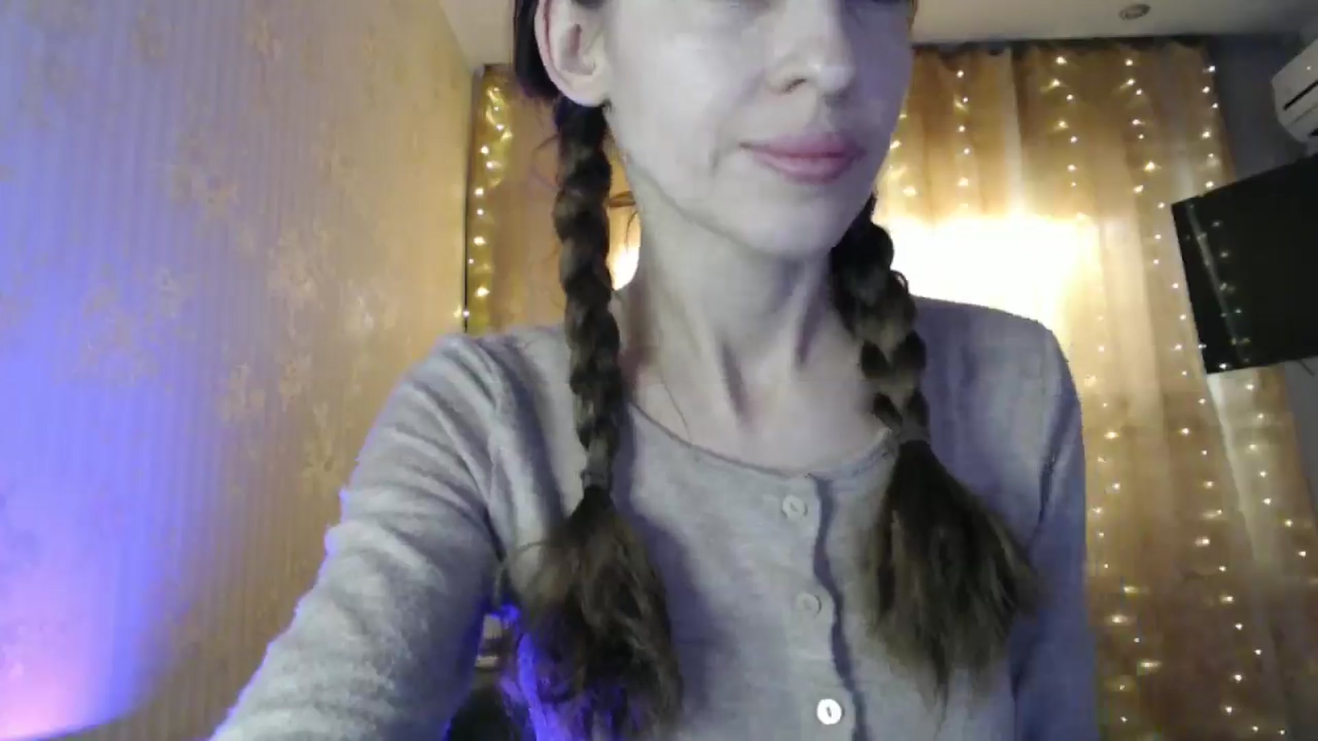 Gallery image thumbnail from Nora_Sweet's myfreecams stream on, 02/25/2025, 13:25 image 15 of 20